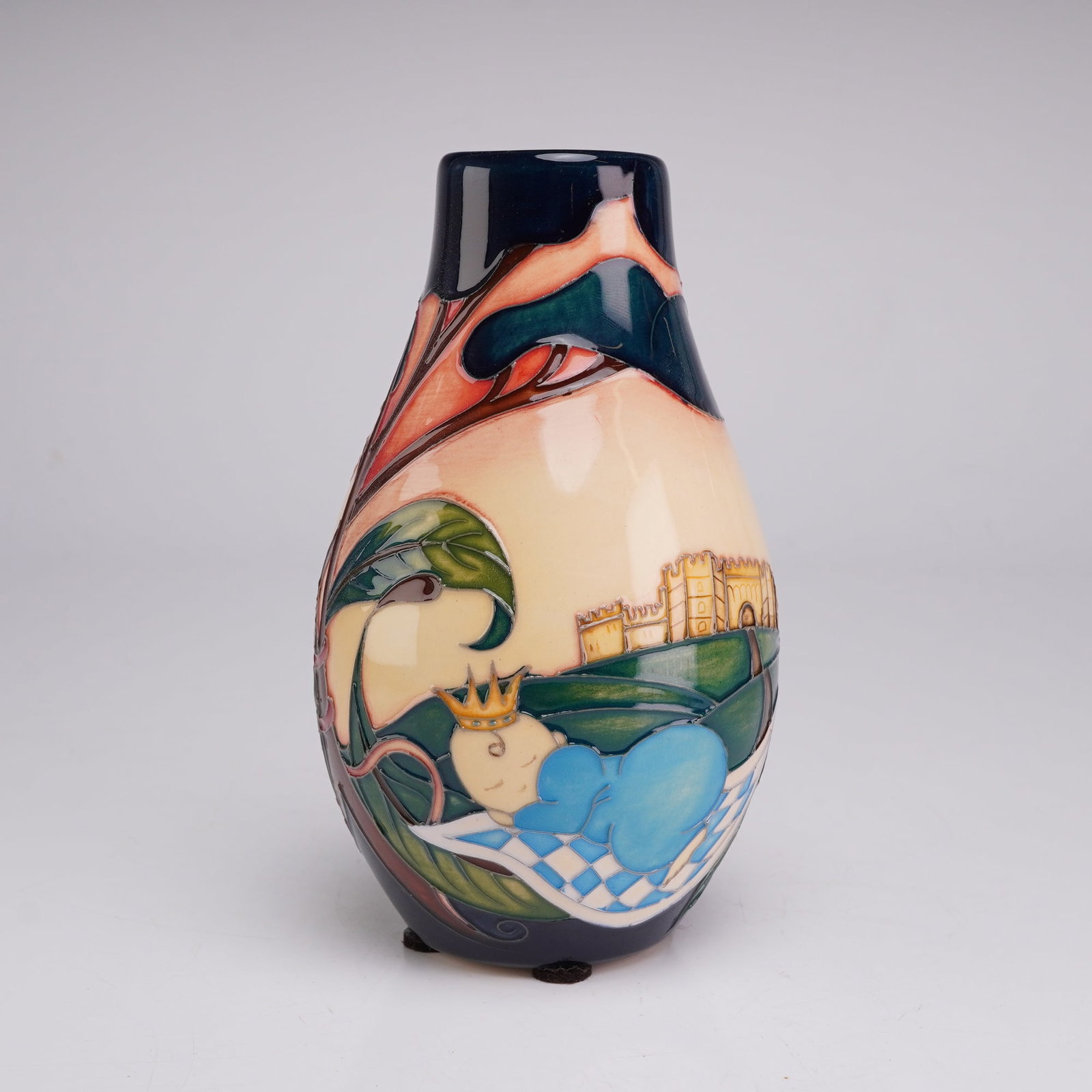 Moorcroft Pottery by Nicola Slaney Trial Vase, Royal Arrival at Windsor Castle (1 of 3)
