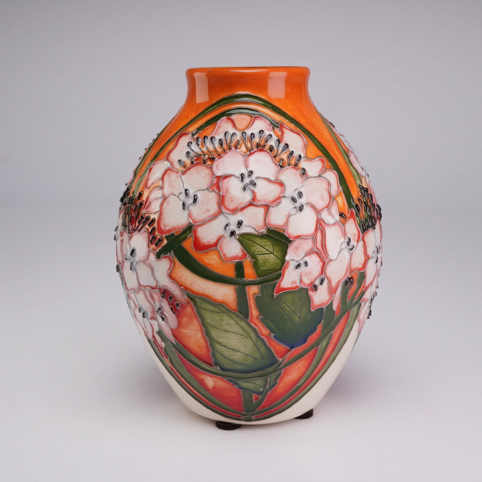 Moorcroft Pottery Trial Floral Vase Dated 2013 (1 of 3)