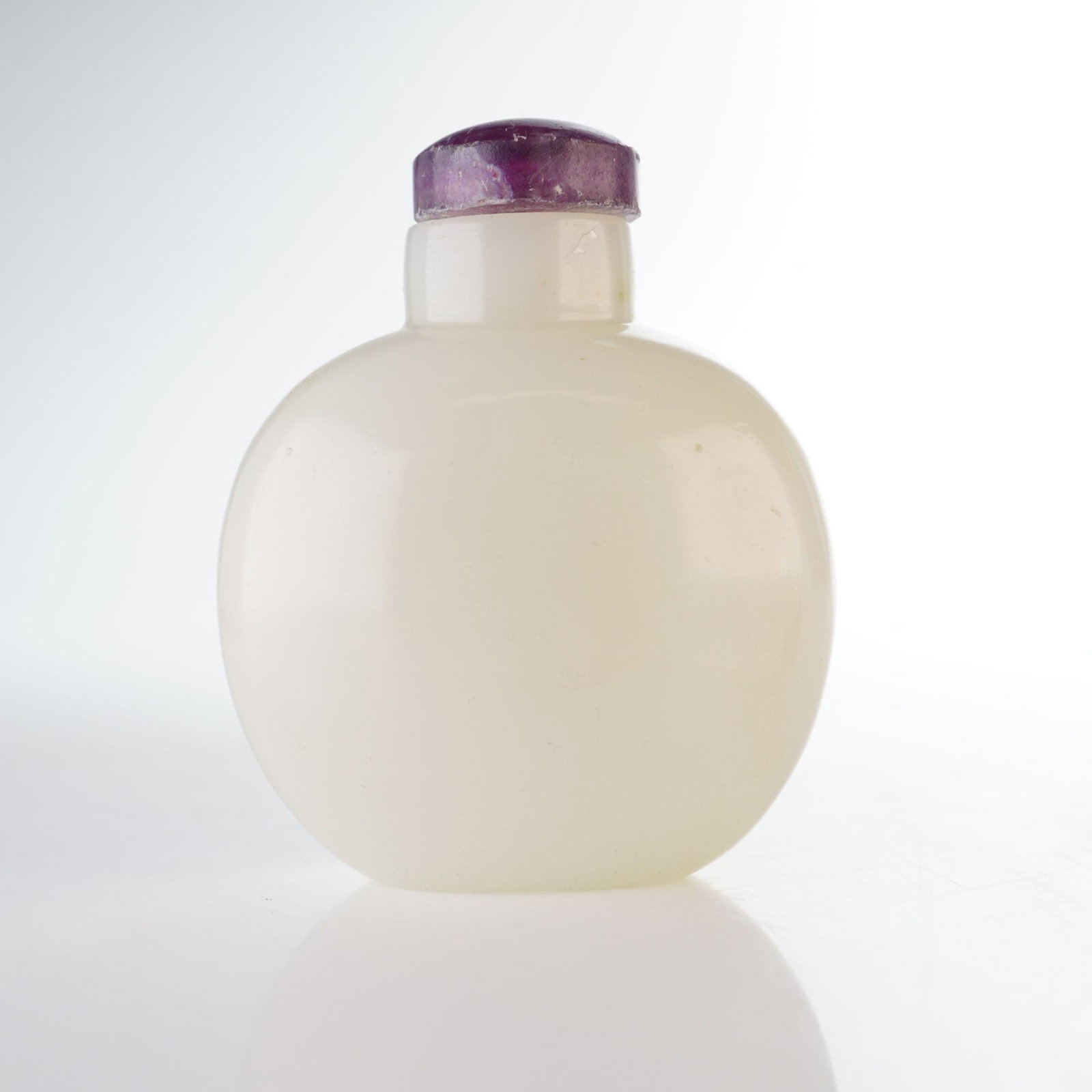 Peking Glass Snuff Bottle, Imitating White Jade (1 of 3)