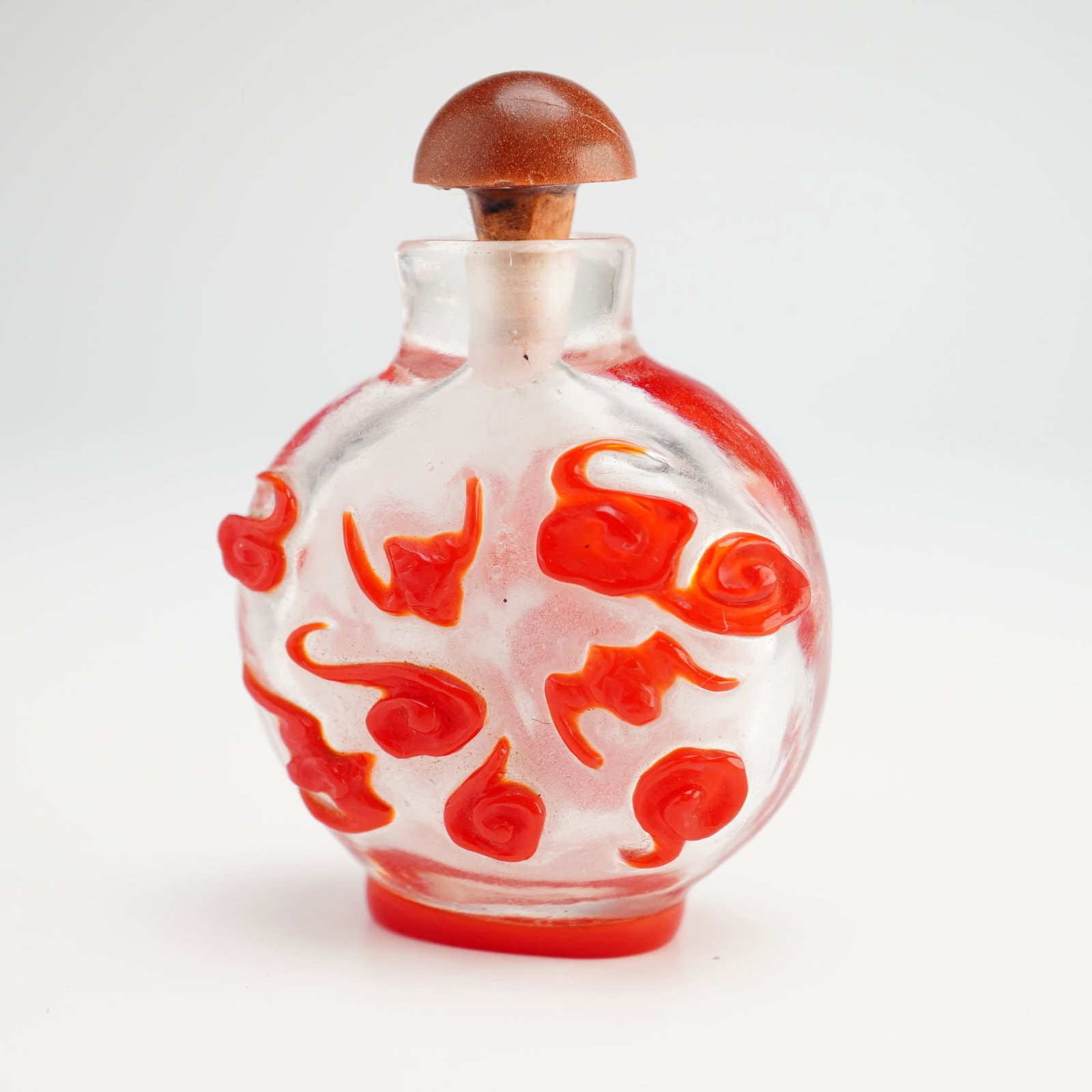 Peking Glass Snuff Bottle, Red Overlay Bats, Coin, and Lingzhi (1 of 4)