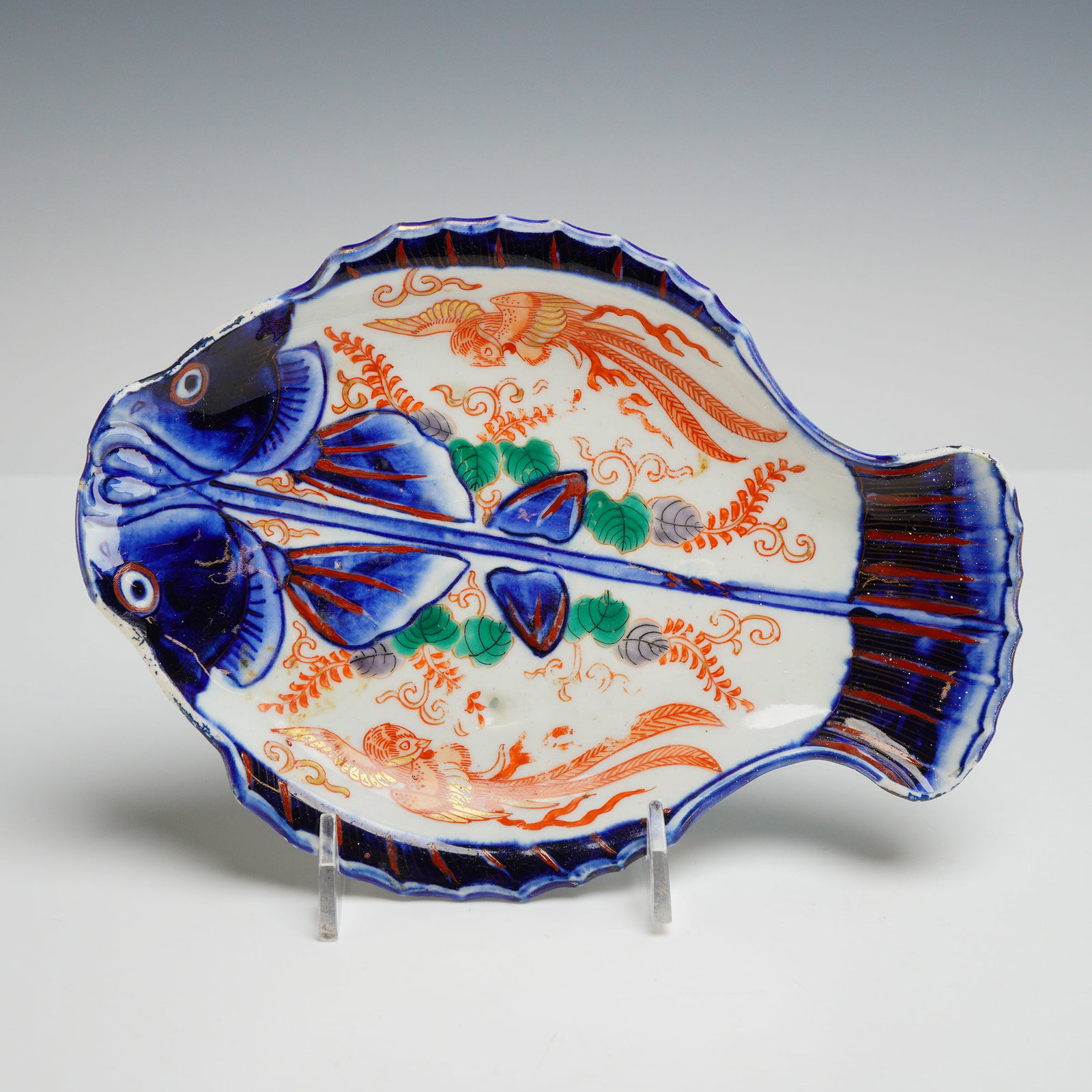 Japanese Imari Porcelain Fish Dish (1 of 4)