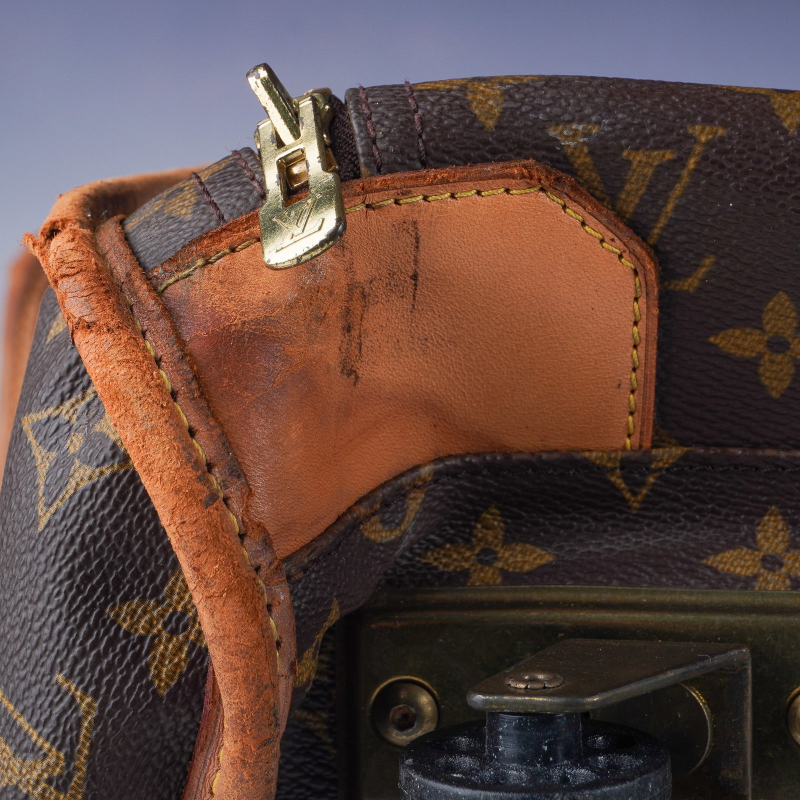 Vintage Louis Vuitton Monogram Pullman Suitcase - 14