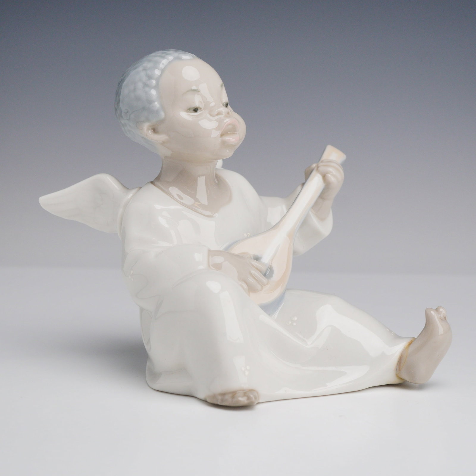Lladro Black Legacy Glazed Porcelain Figurine Angel 01004537 (1 of 3)