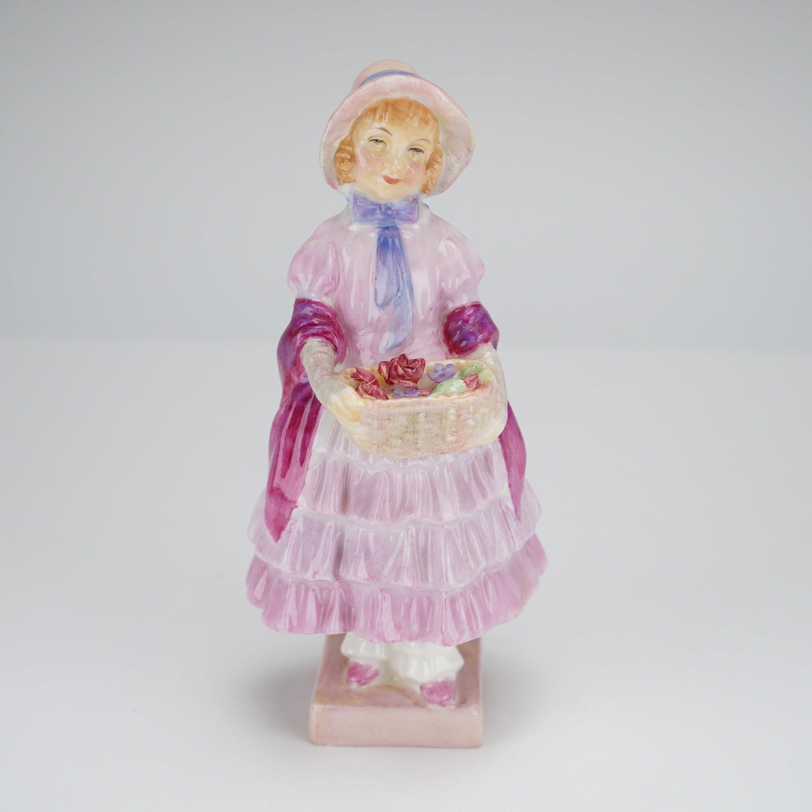 Royal Doulton Bone China Figurine Greta HN1485 (1 of 3)