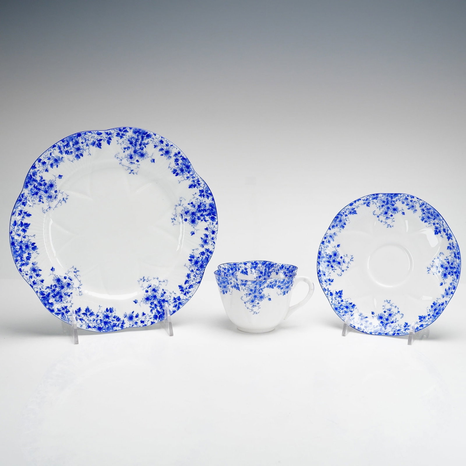 3pc Shelley England Dainty Blue Blue Floral Cup and Saucer (1 of 4)