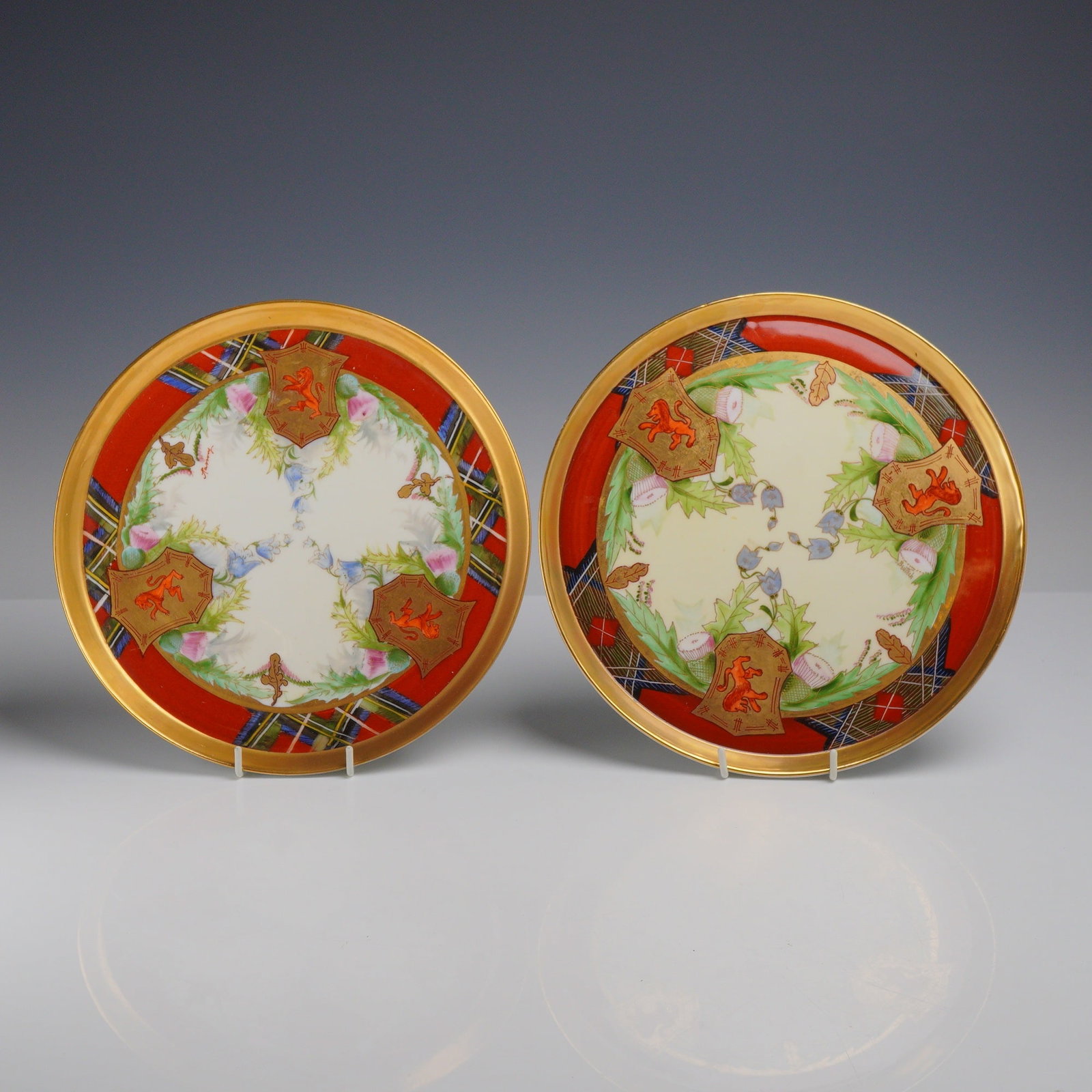 2pc Pickard China Hand-Painted Scottish Theme Porcelain Plates (1 of 3)