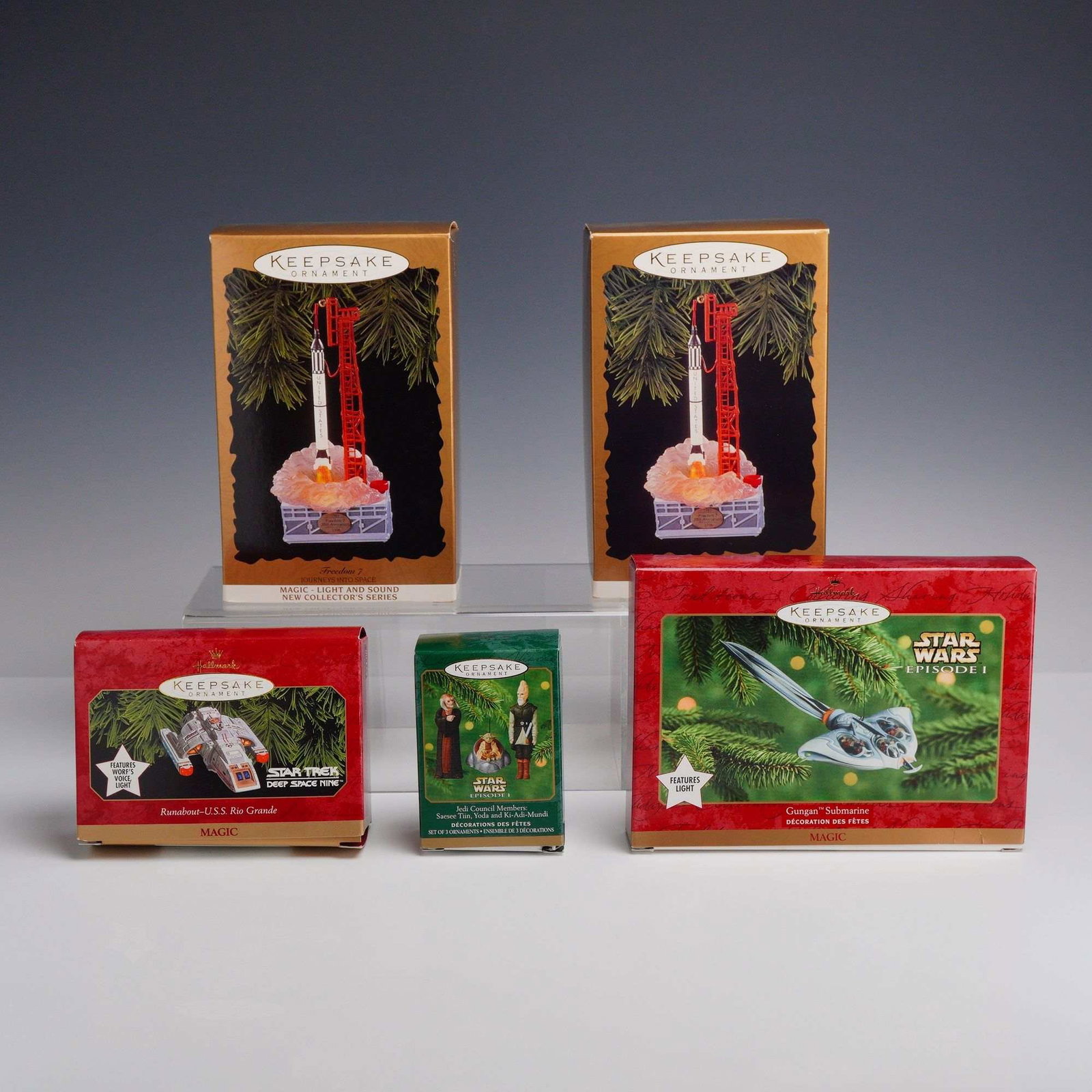 5pc Hallmark Ornaments, Space Exploration and Science Fiction Themes (1 of 3)