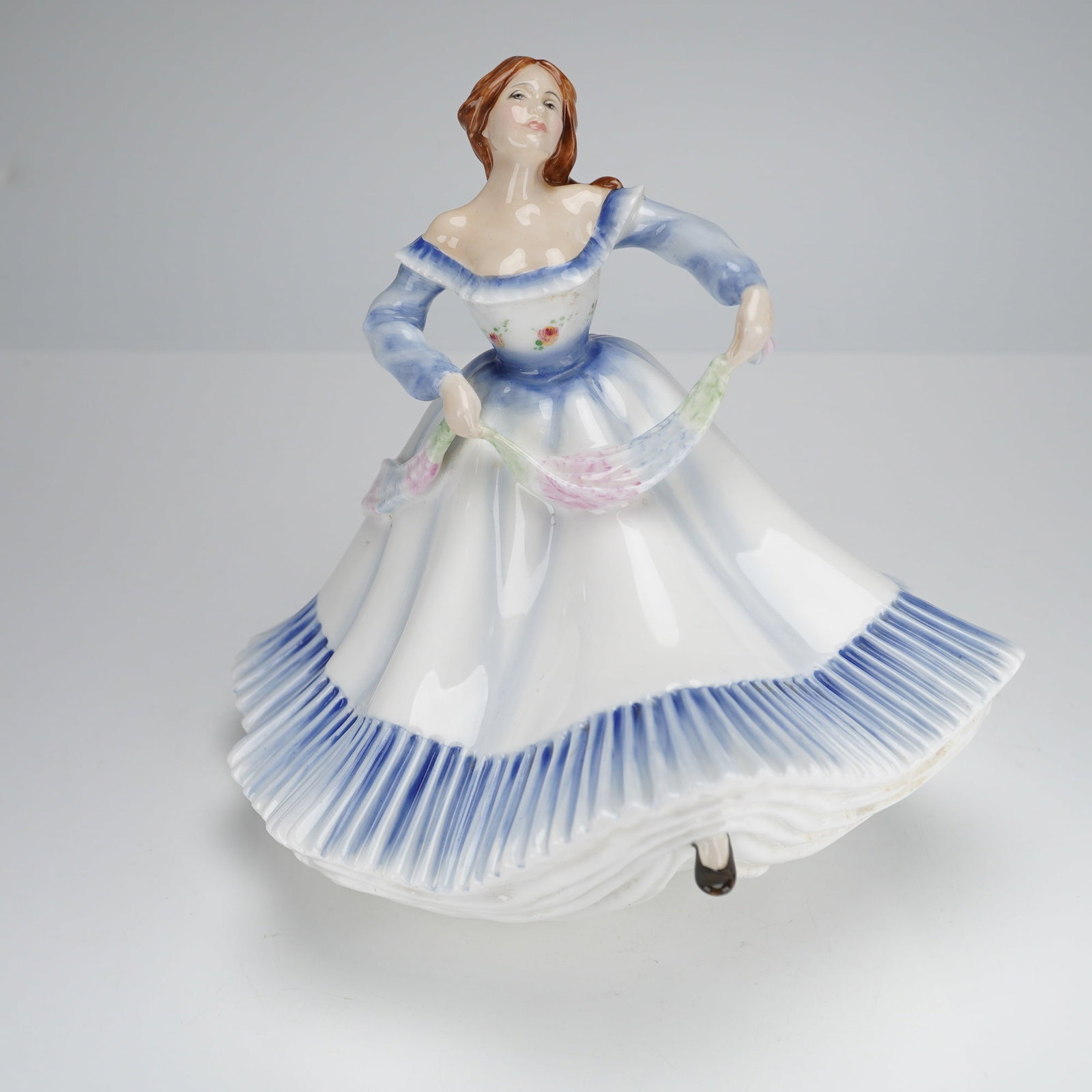 Royal Doulton Figurine Juliet HN2998 (1 of 3)