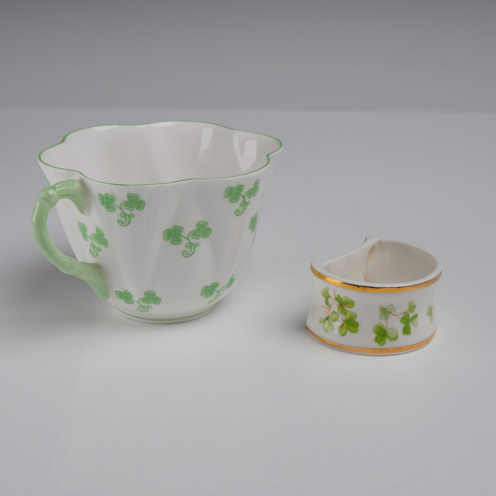 2pc Shelley and Lane End Shamrock Cup and Napkin Ring (1 of 3)