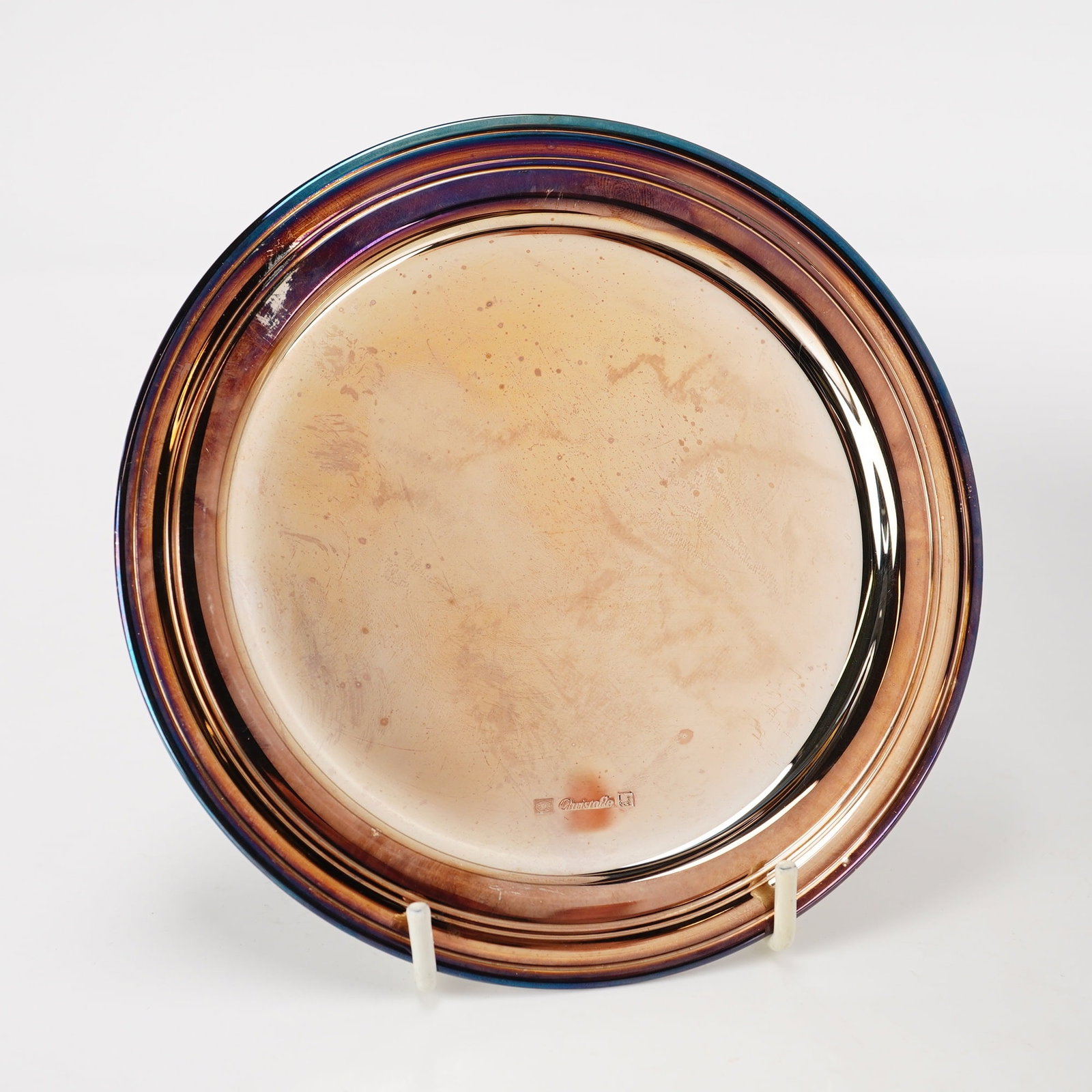 Christofle France Silver Plated Albi Pattern Round Platter: A circular silver-plated platter or charger manufactured by Christofle, France, in the Albi pattern. The piece features a minimalist form with a wide, flat central well and a rim decorated with multip