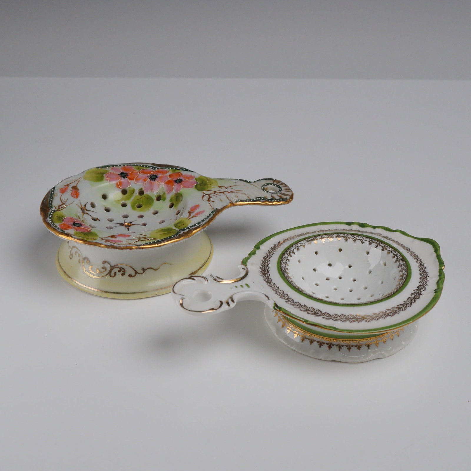 4pc Nippon and Imperial China Austira Porcelain Tea Strainer Sets (1 of 3)