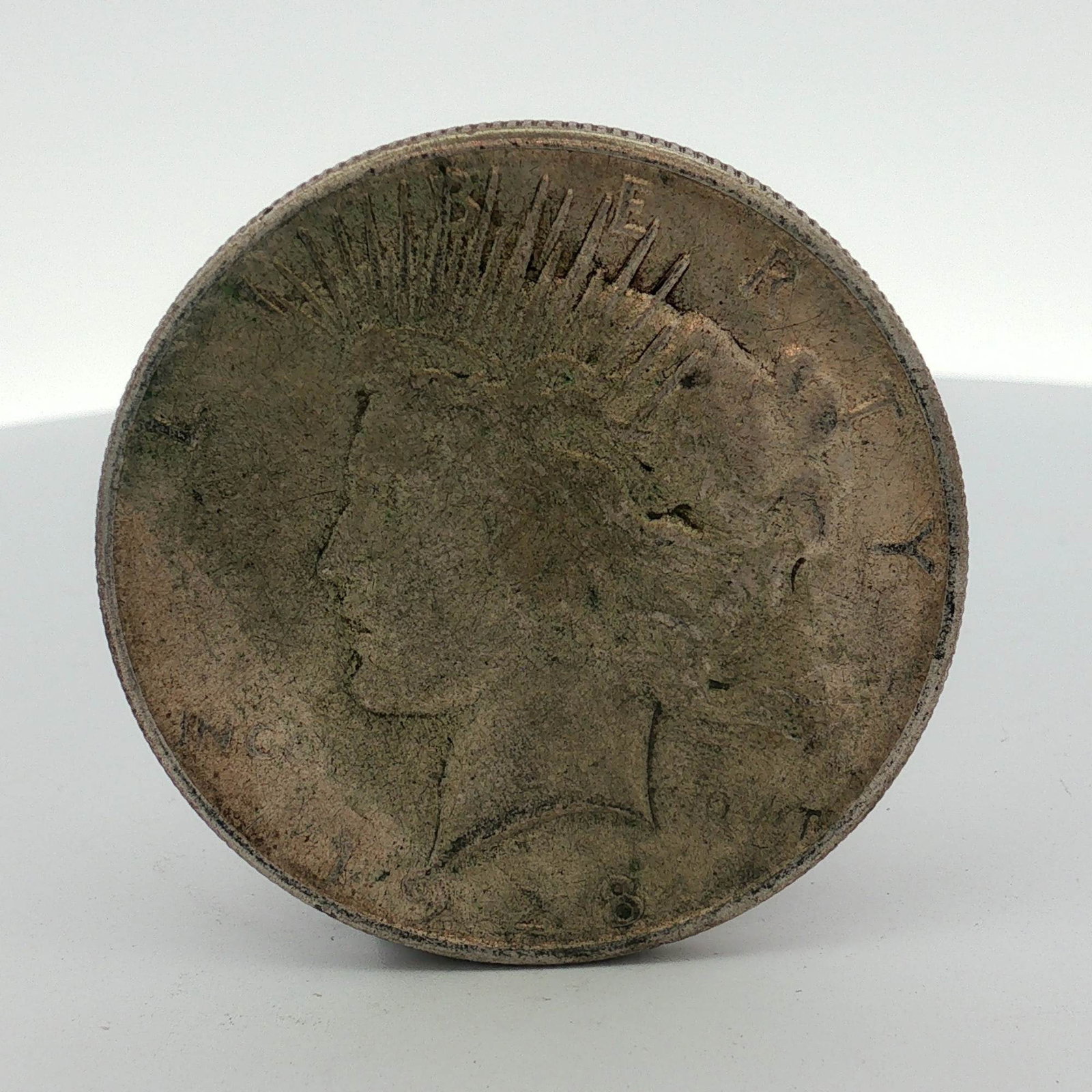 US 1928-S Peace Silver Dollar (1 of 2)