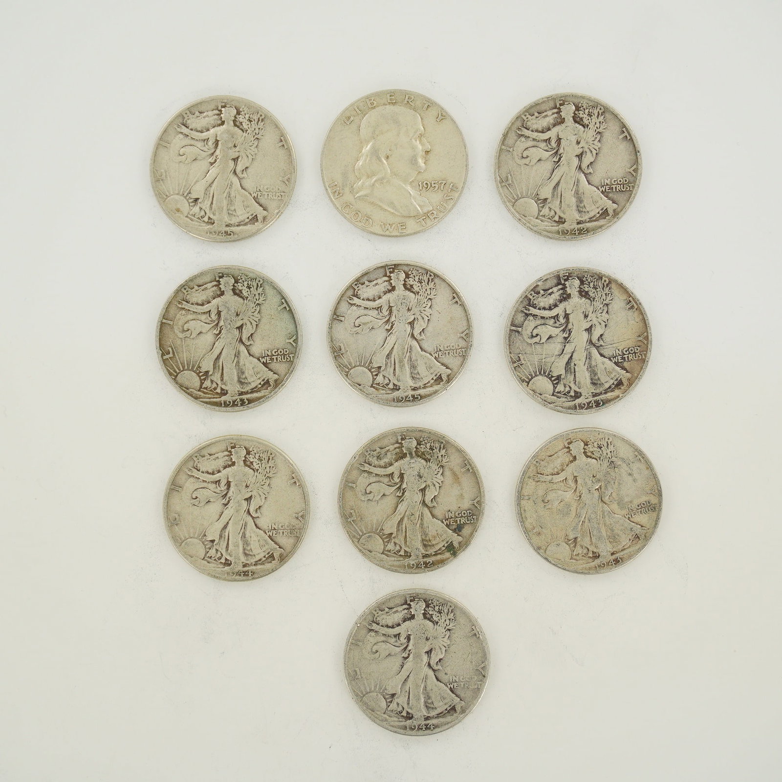 Ten US 90% Silver Half Dollars, Mixed Date Bag of Walking Liberty and Franklin Types (1 of 2)