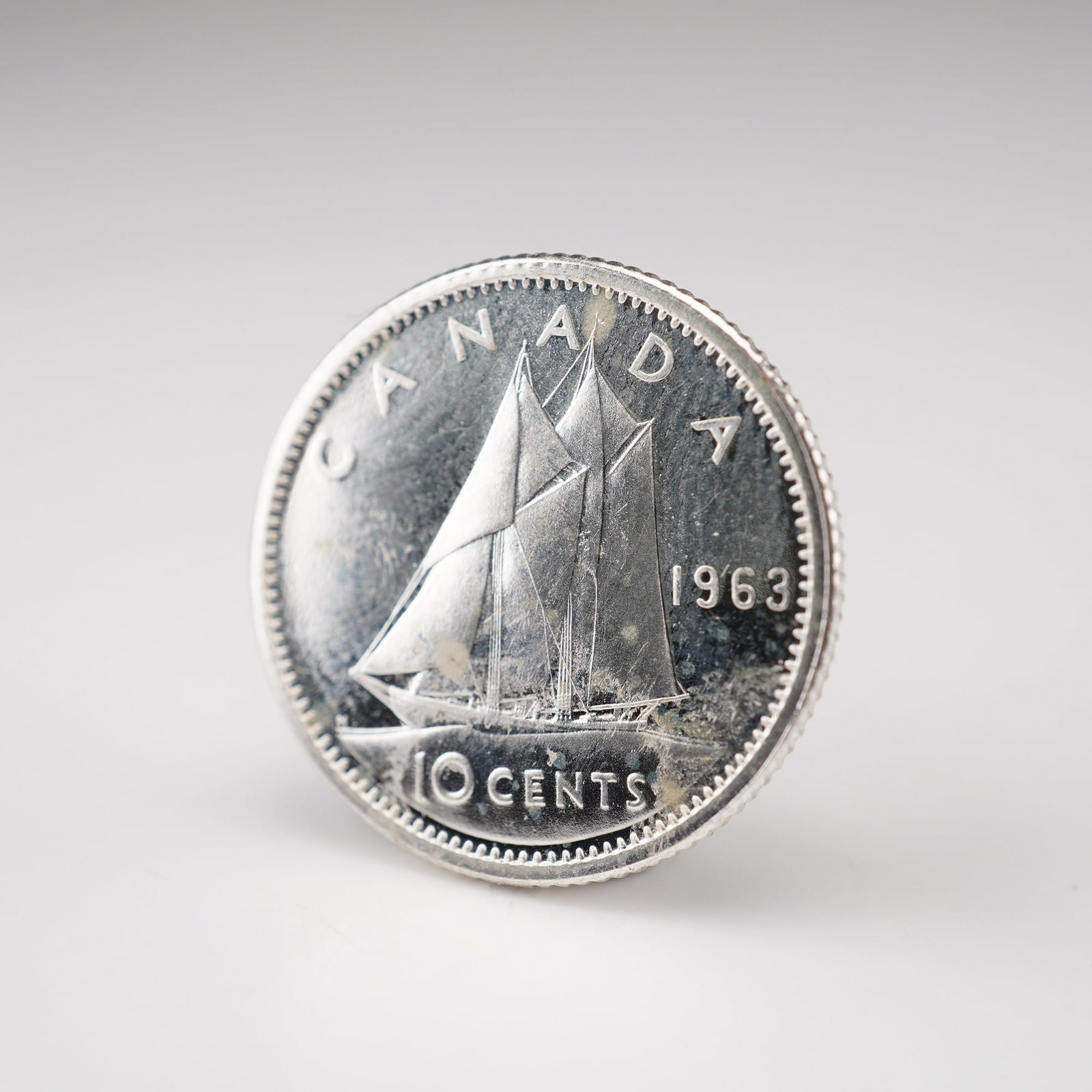 22pc Assorted Canadian Dimes - 3
