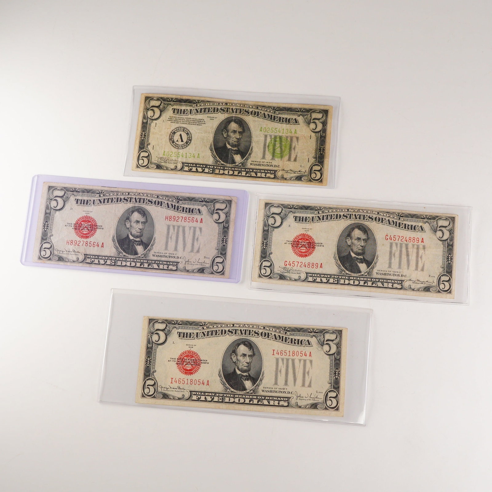 4pc 1928C, 1928F, and 1934 U.S. $5 Notes Silver Certificates (1 of 2)