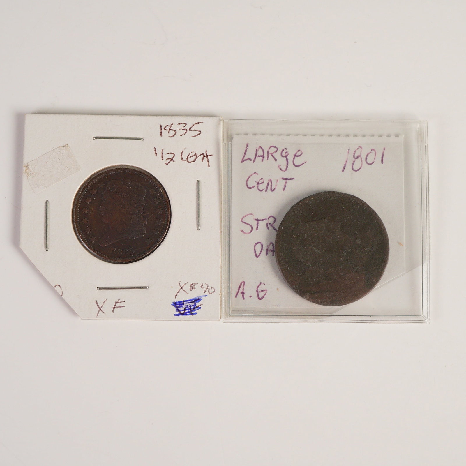 2pc 1801 Draped Bust 1 Cent & 1835 Classic Head 1/2 Cent Coins: The lot includes one 1801 Draped Bust large cent, composed of nearly pure copper with an approximate weight of 10.89 grams, featuring a right-facing portrait of Liberty on the obverse with the
