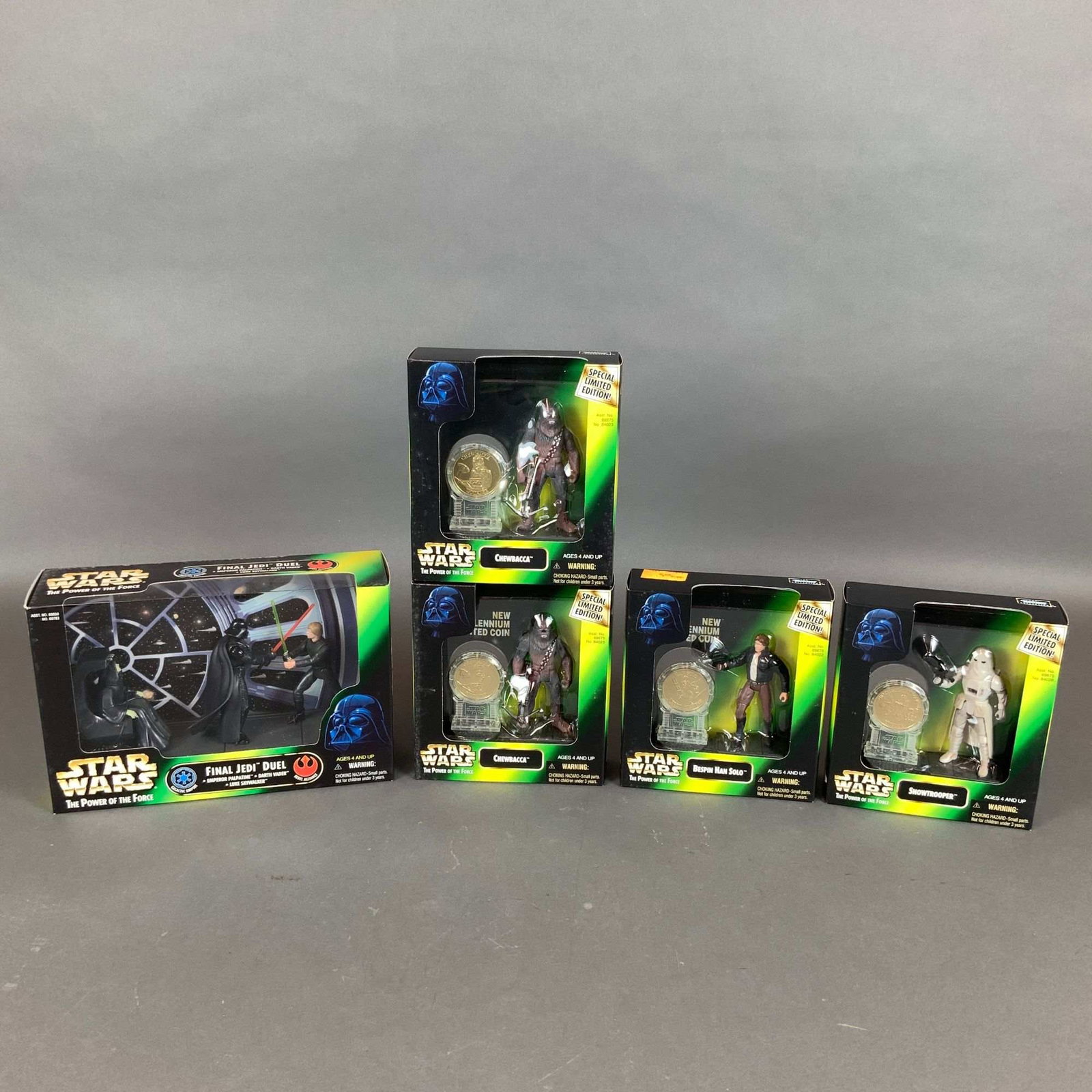 Collection of 5 Kenner Star Wars The Power of the Force Action Figures and Cinema Scene (1 of 3)