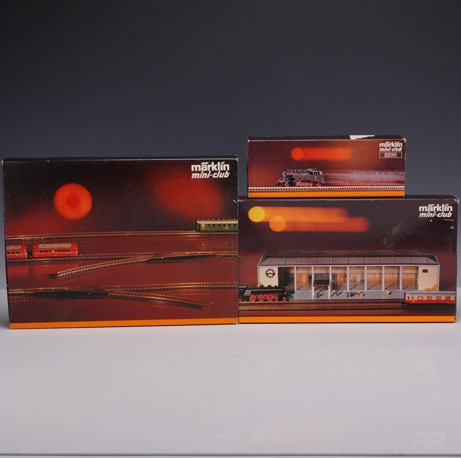 Three Marklin Mini-club Z-Scale Model Train Items Including Tank Locomotive 8896, Station Kit 8960 & (1 of 3)