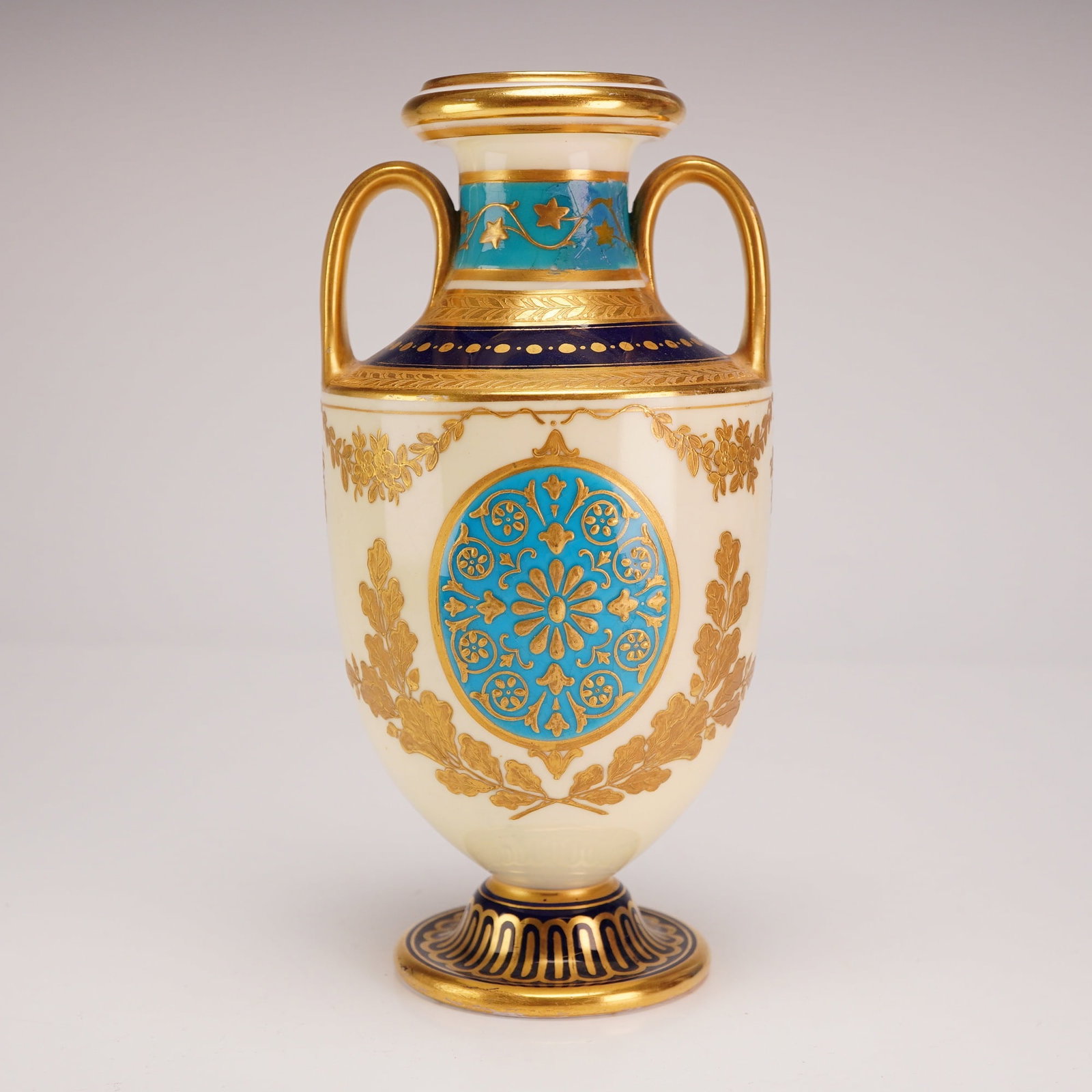 Mortlock's Oxford Street British Neoclassical Style Porcelain Urn Vase 1886 (1 of 4)