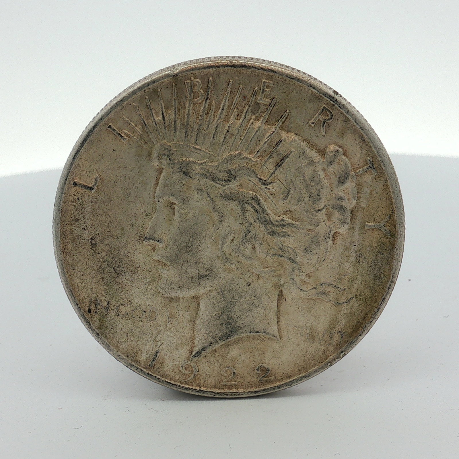 US 1922 Silver Peace Dollar (1 of 2)