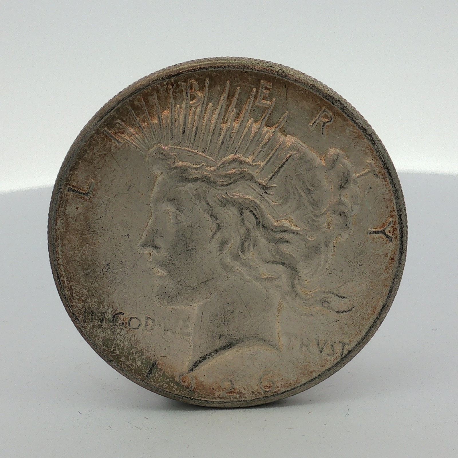 US 1923-S Silver Peace Dollar (1 of 2)
