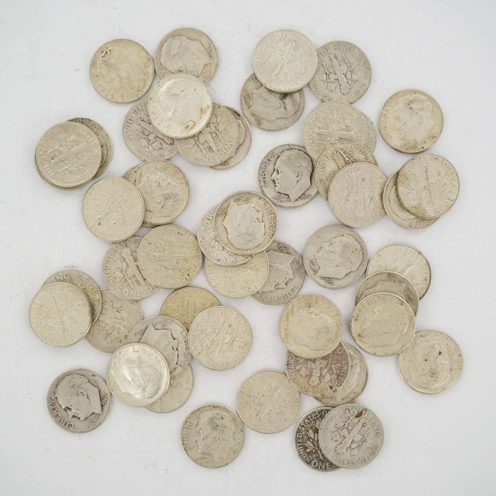 A Collection of US 90% Silver Roosevelt Dimes, Mixed Date Bag (1 of 2)