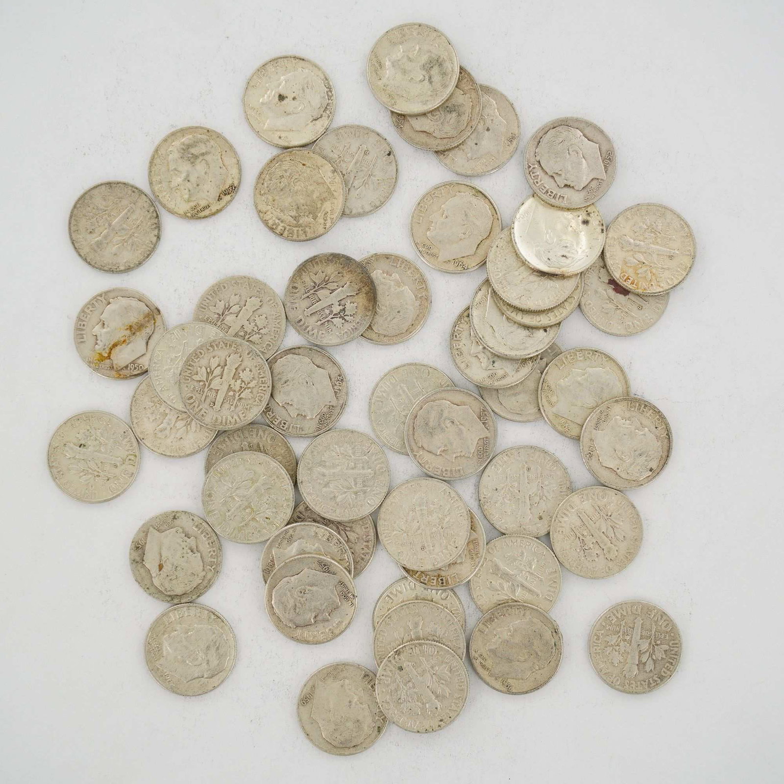 A Collection of US 90% Silver Roosevelt Dimes, Mixed Date Bag (1 of 2)