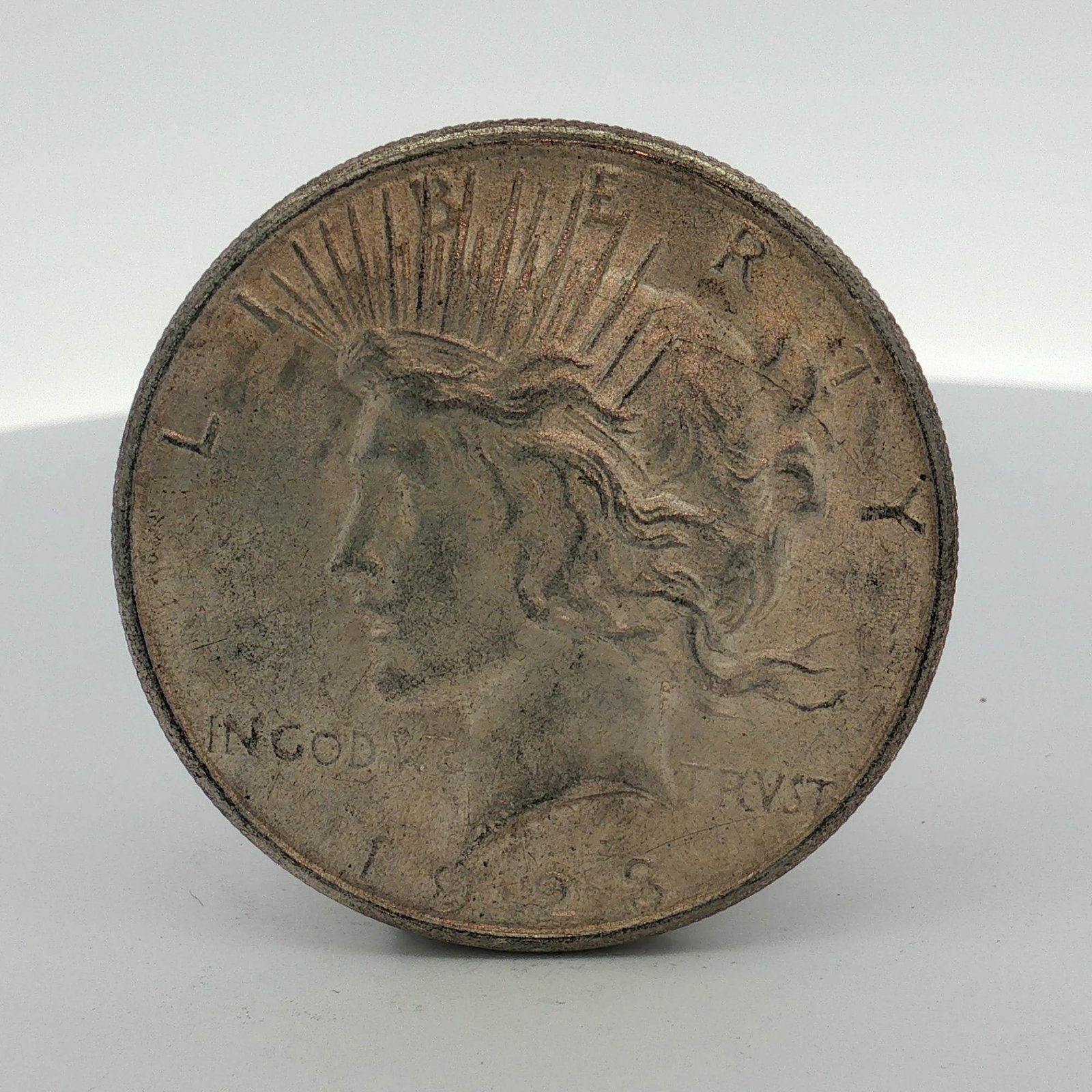 1923 US Silver Peace Dollar (1 of 2)