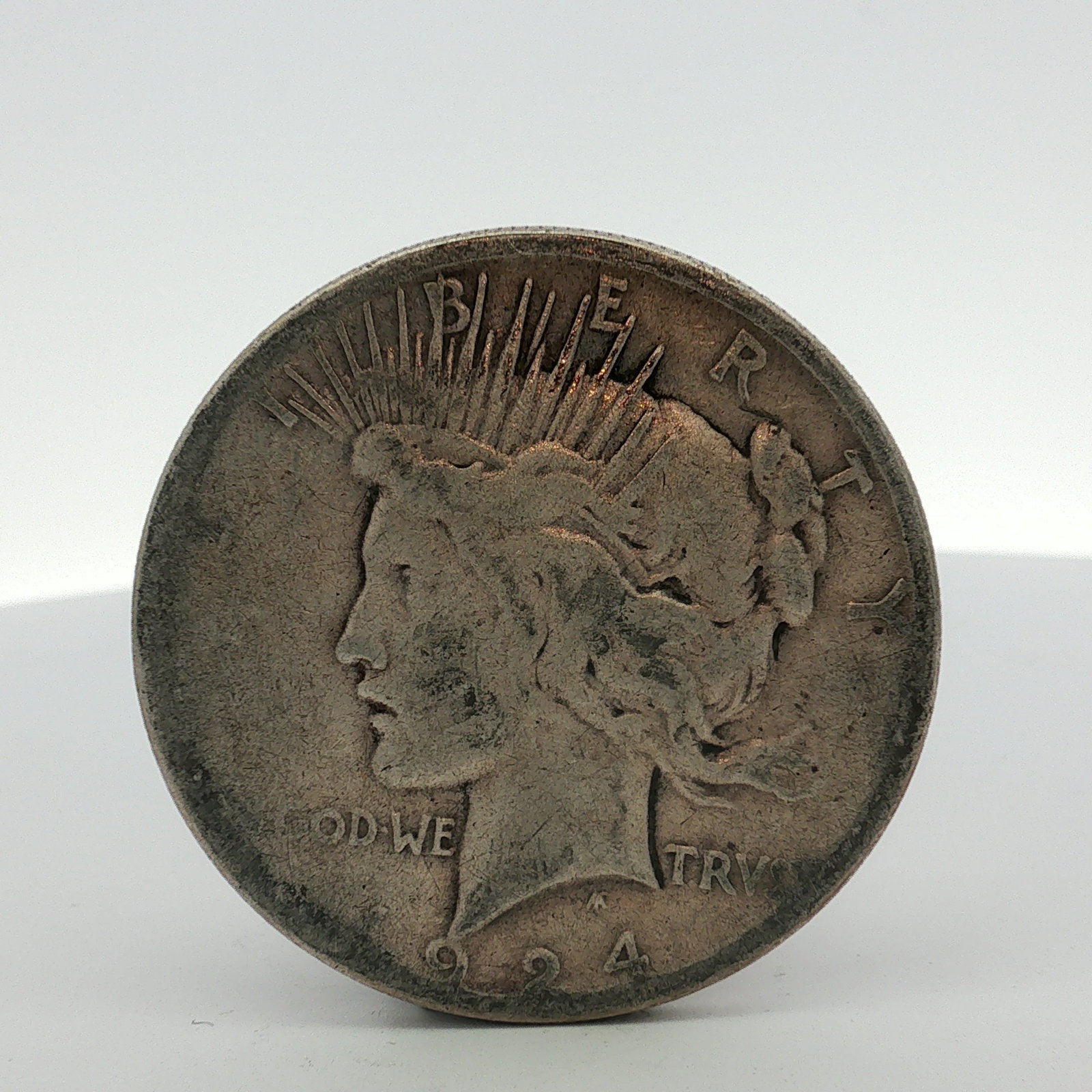 1924-S US One Dollar Peace Silver Dollar Coin, Circulated (1 of 2)