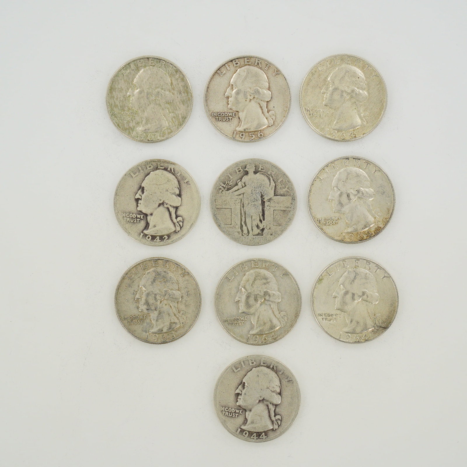 10pc Collection of US Silver Washington and Standing Liberty Quarters (1 of 2)