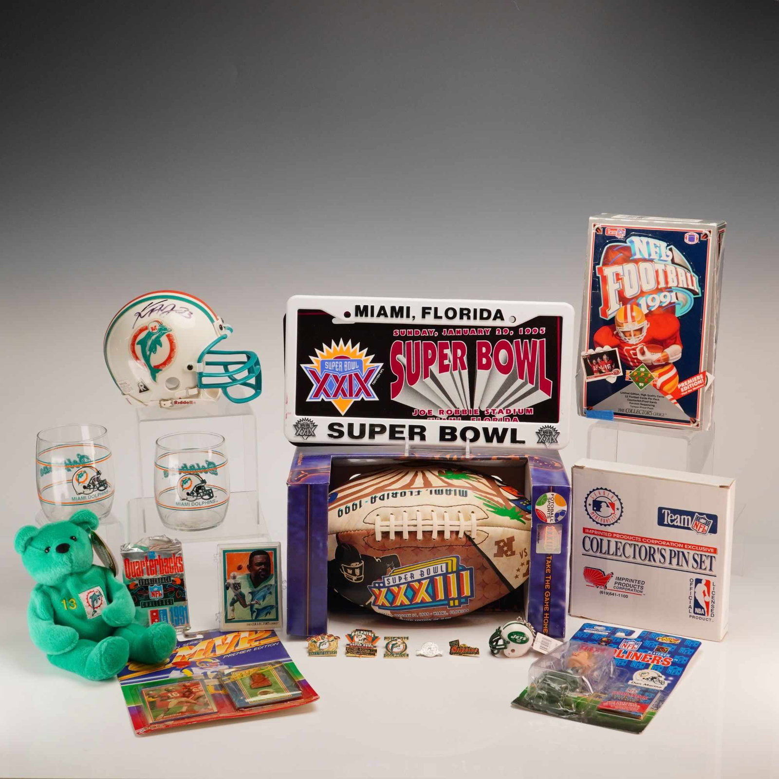 Assortment of NFL Miami Dolphins and Super Bowl Memorabilia including Karim Abdul-Jabbar Signed Mini (1 of 5)