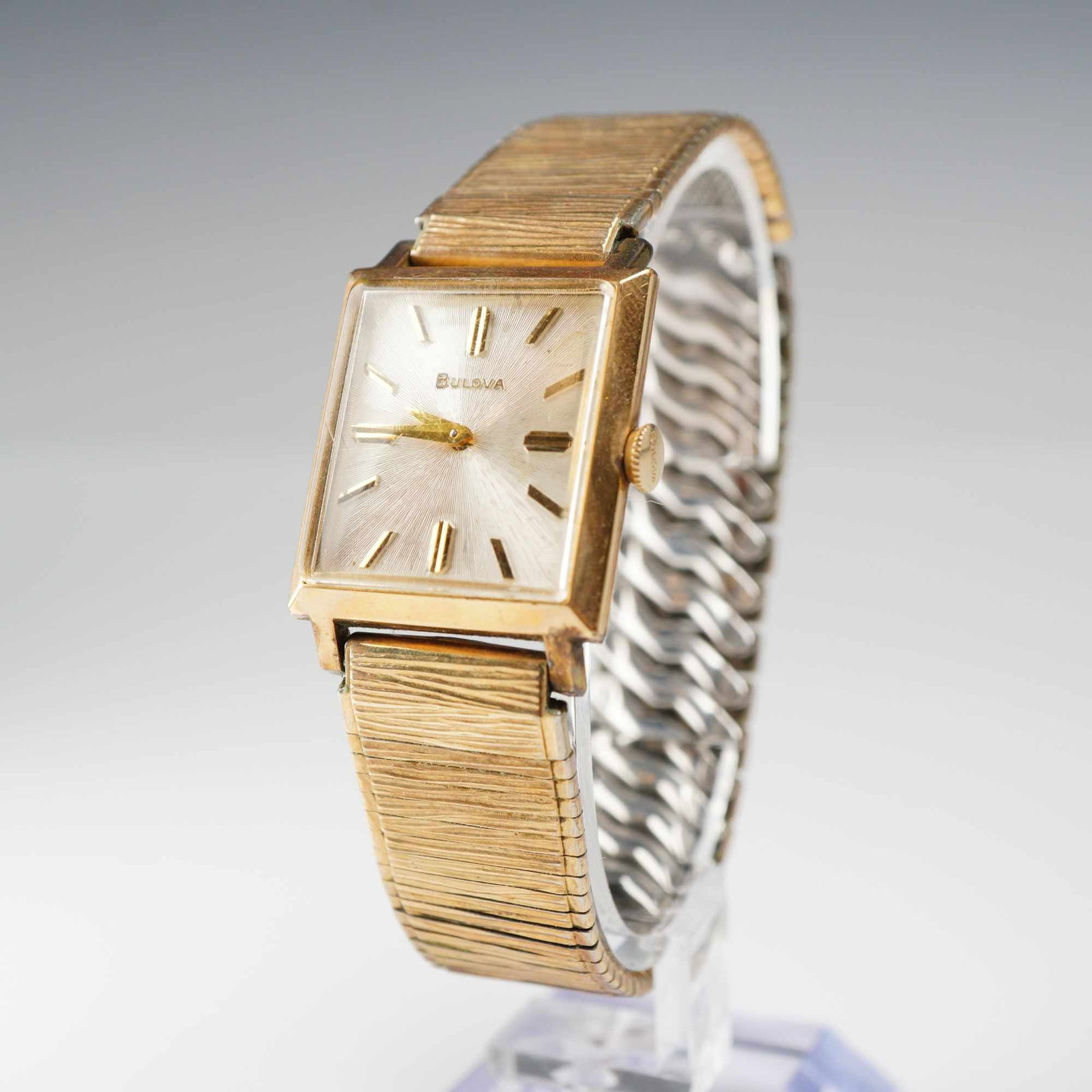 Bulova Men's 10K Rolled Gold Plate Wristwatch with Flex Bracelet and Original Box ca. 1969 (1 of 5)