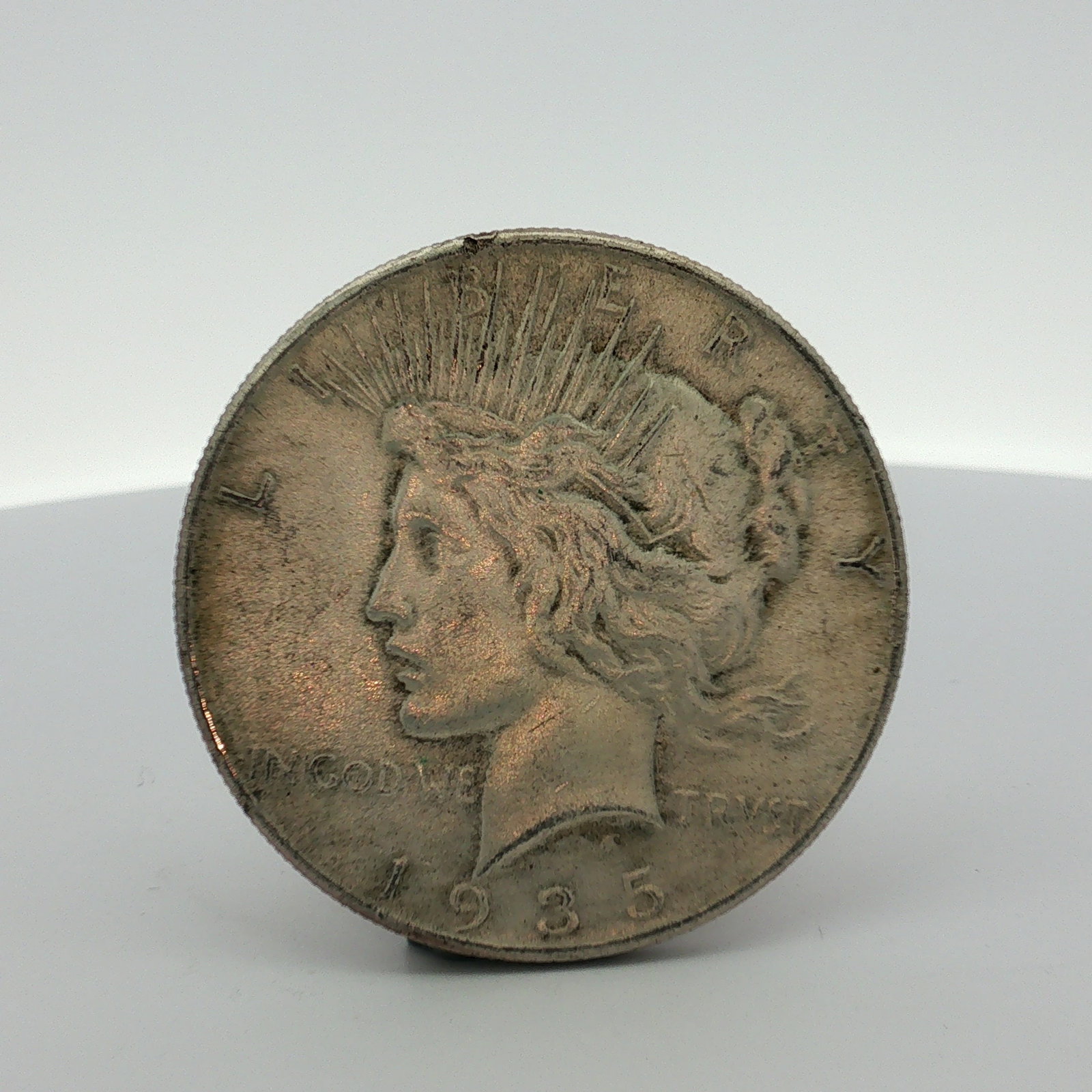 US 1935 Peace Silver Dollar (1 of 2)