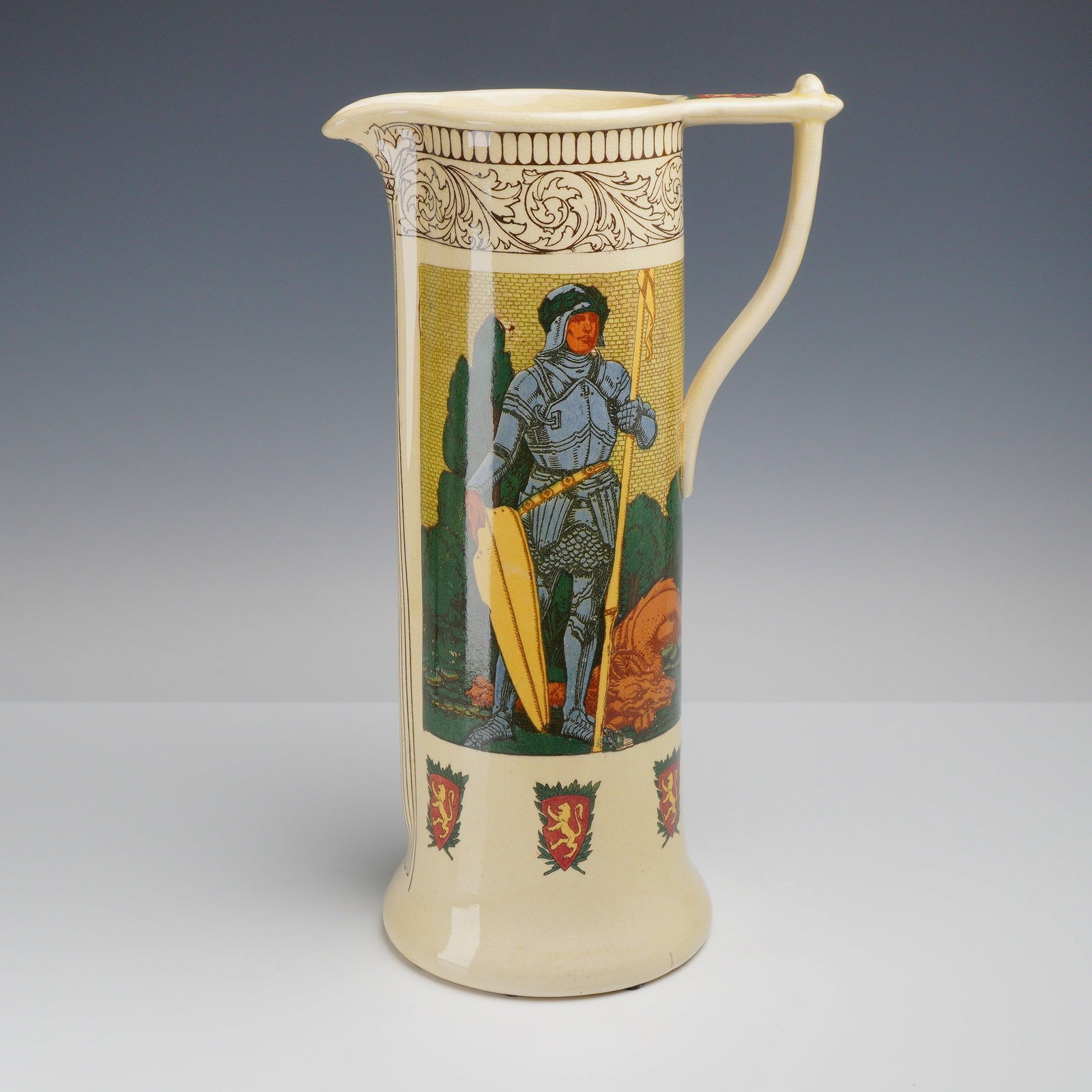 Royal Doulton King Arthur's Knights Seriesware Pitcher D2961 (1 of 4)