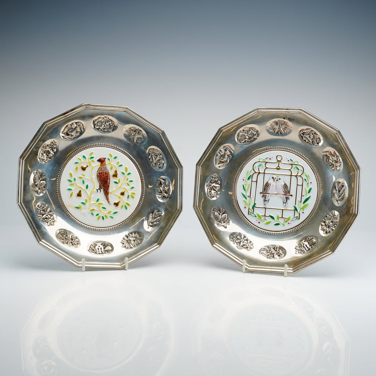 2pc Gorham Sterling Silver Plates, The Twelve Days of Christmas (1 of 5)