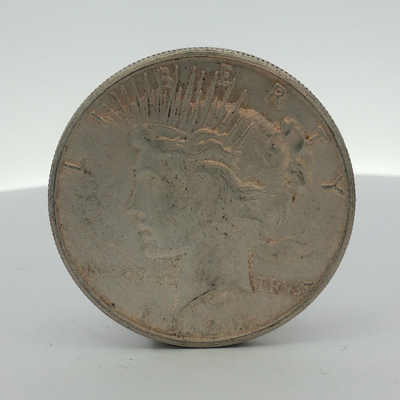 1924-S US Silver Peace Dollar (1 of 2)