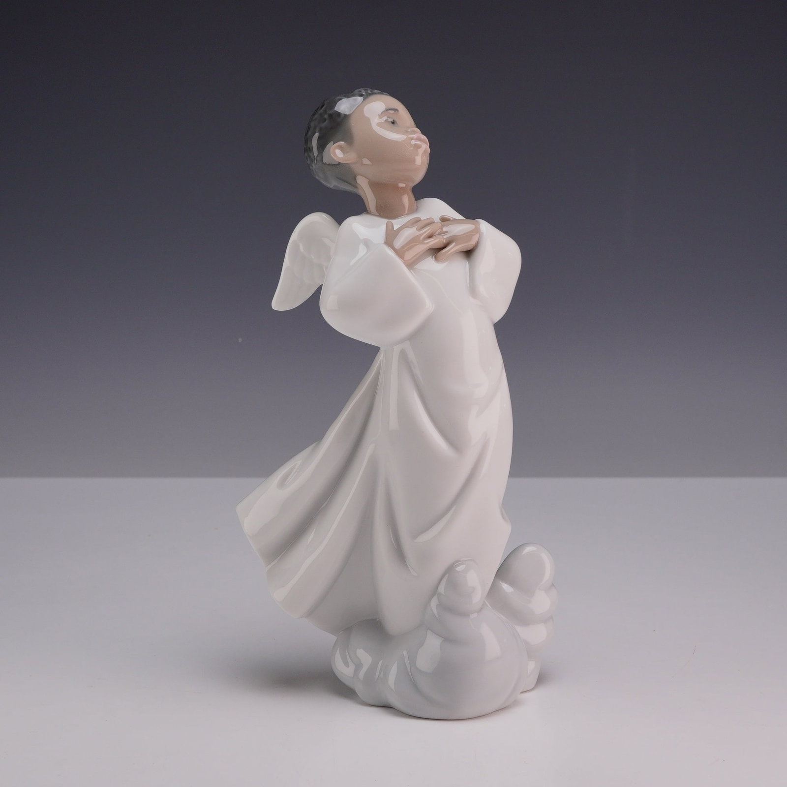 Lladro Glazed Porcelain Figurine Filled with Joy 01006493 with Box (1 of 4)