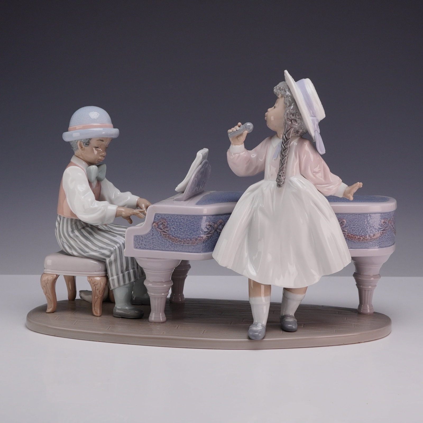 Lladro Porcelain Figurine Jazz Duo 1005930 with Box (1 of 4)