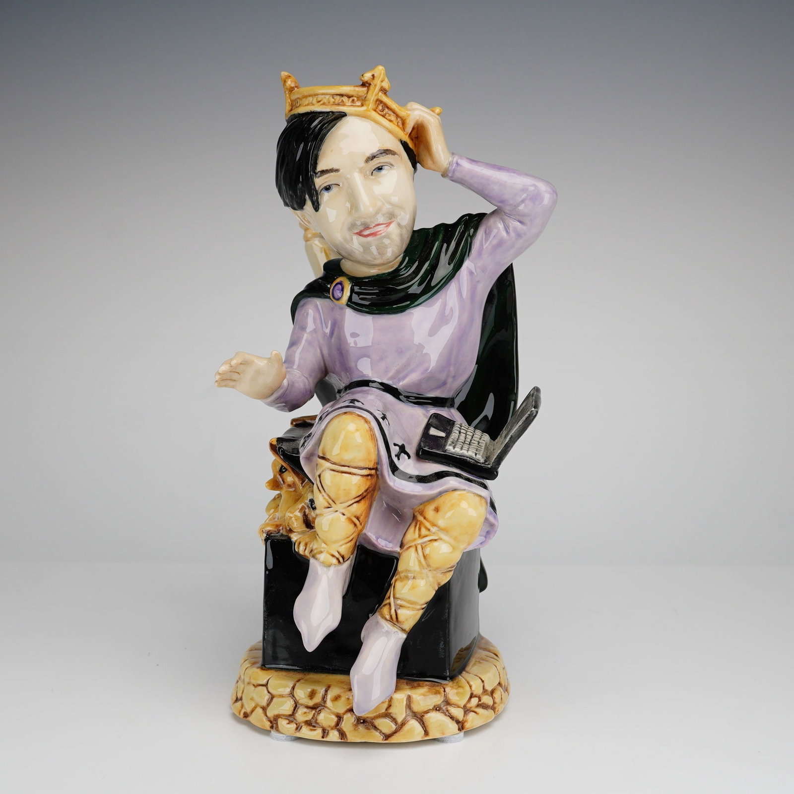 Kevin Francis Harmony Kingdom Limited Edition Character Jug, Noel Wiggins: This hand-painted ceramic figurine was modeled by artist Andy Moss, the piece depicts Harmony Kingdom co-founder Noel Wiggins in a satirical portrayal as a medieval monarch, modeled after the classic 