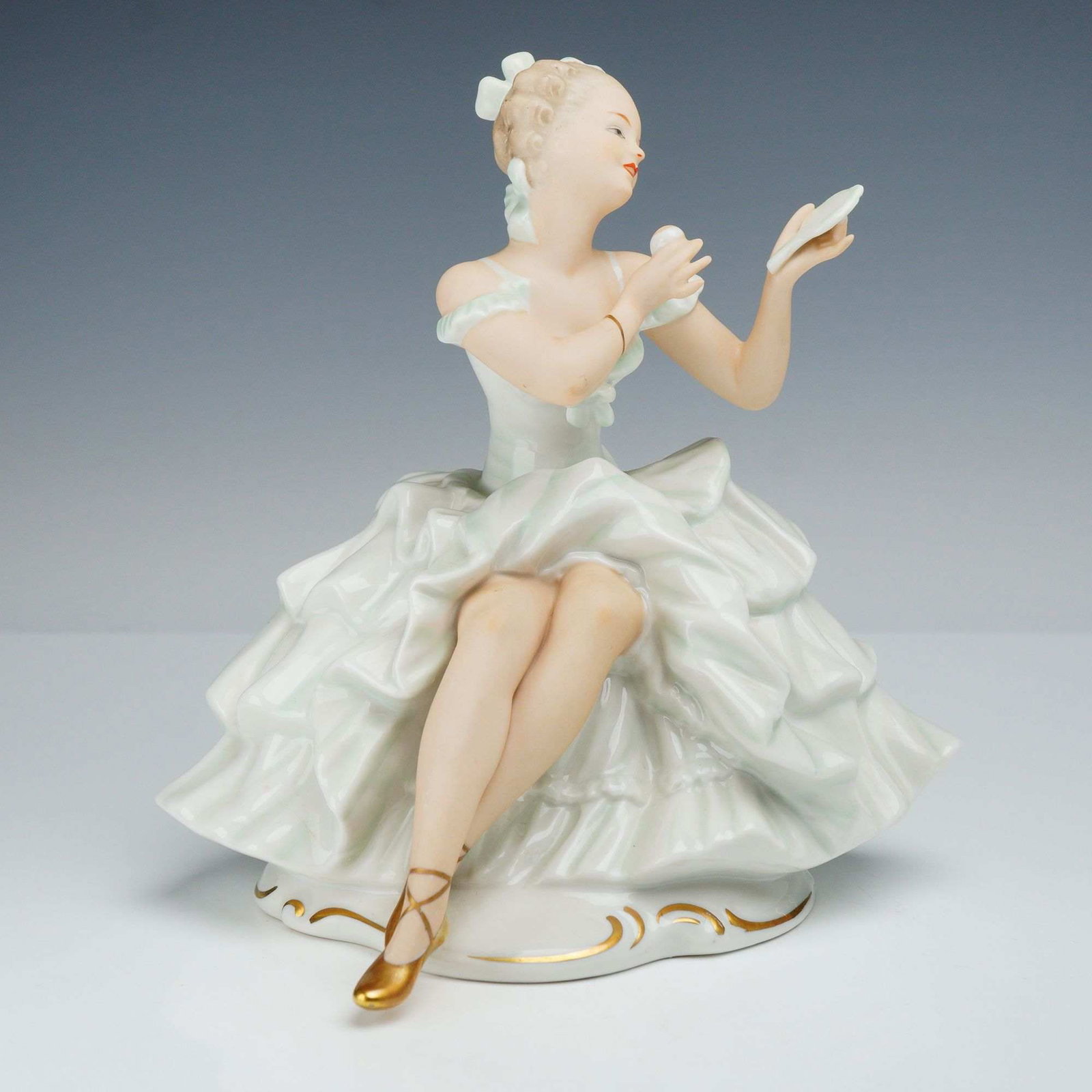 Wallendorf Porcelain Seated Ballerina Figurine Made in Germany East (1 of 3)