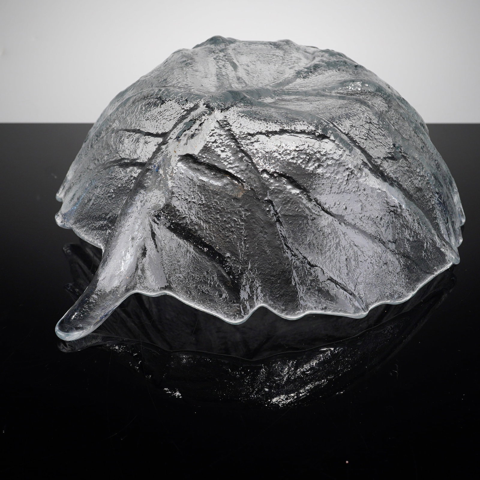 Blenko Cabbage Leaf Pattern Clear Handmade Uranium Glass Serving Bowl - 4