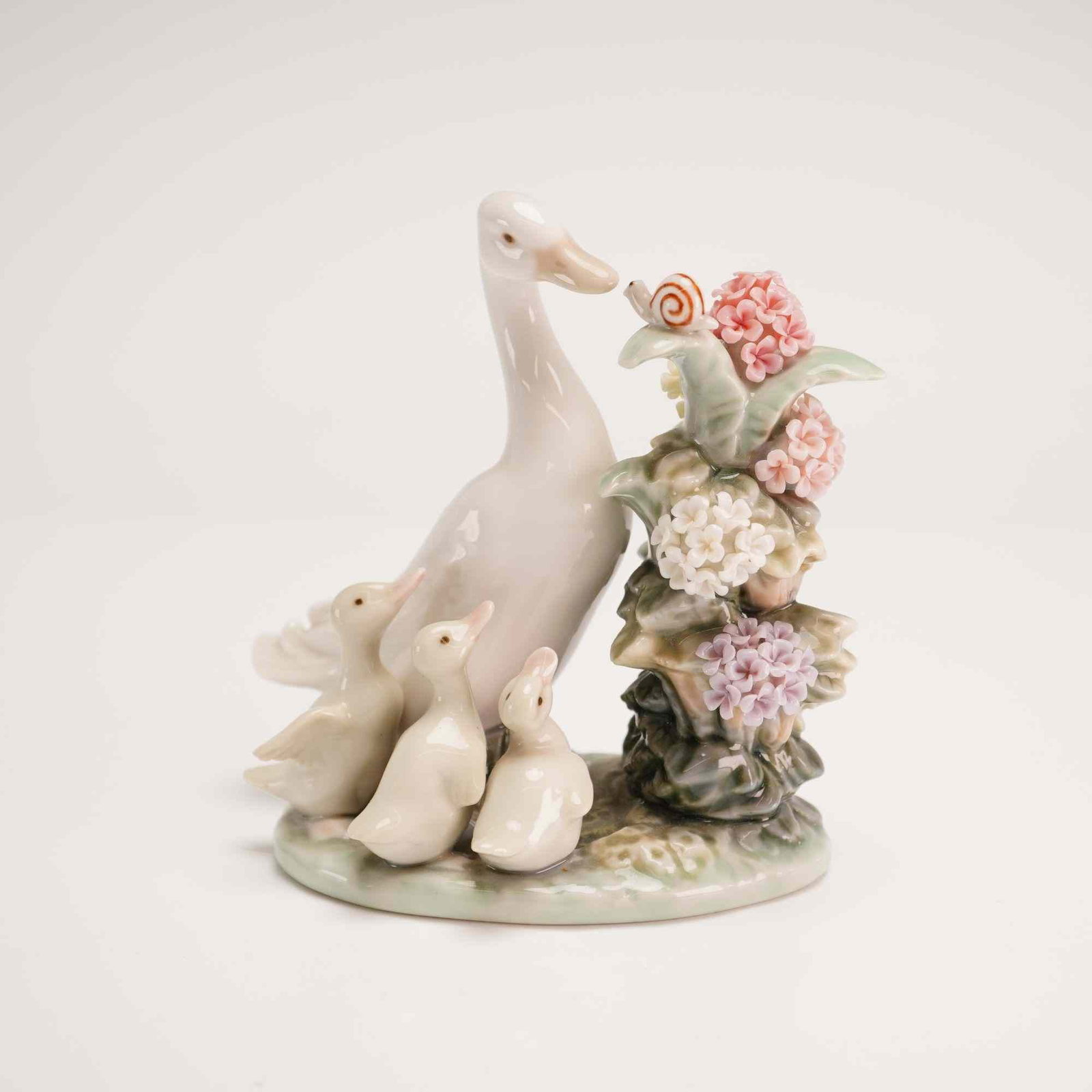 Lladro Porcelain Figurine How Do You Do!! 01001439 with Original Box (1 of 5)