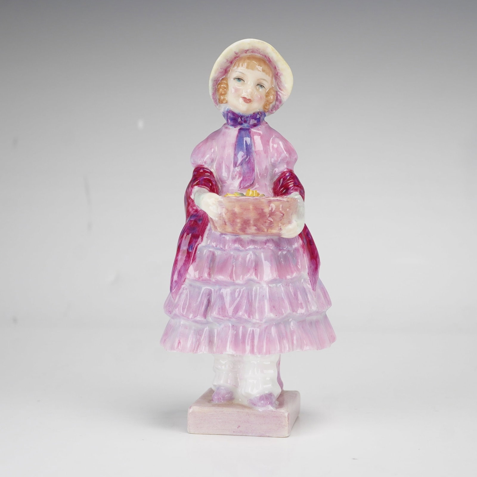 Royal Doulton Greta Bone China Figurine HN 1485 (1 of 3)