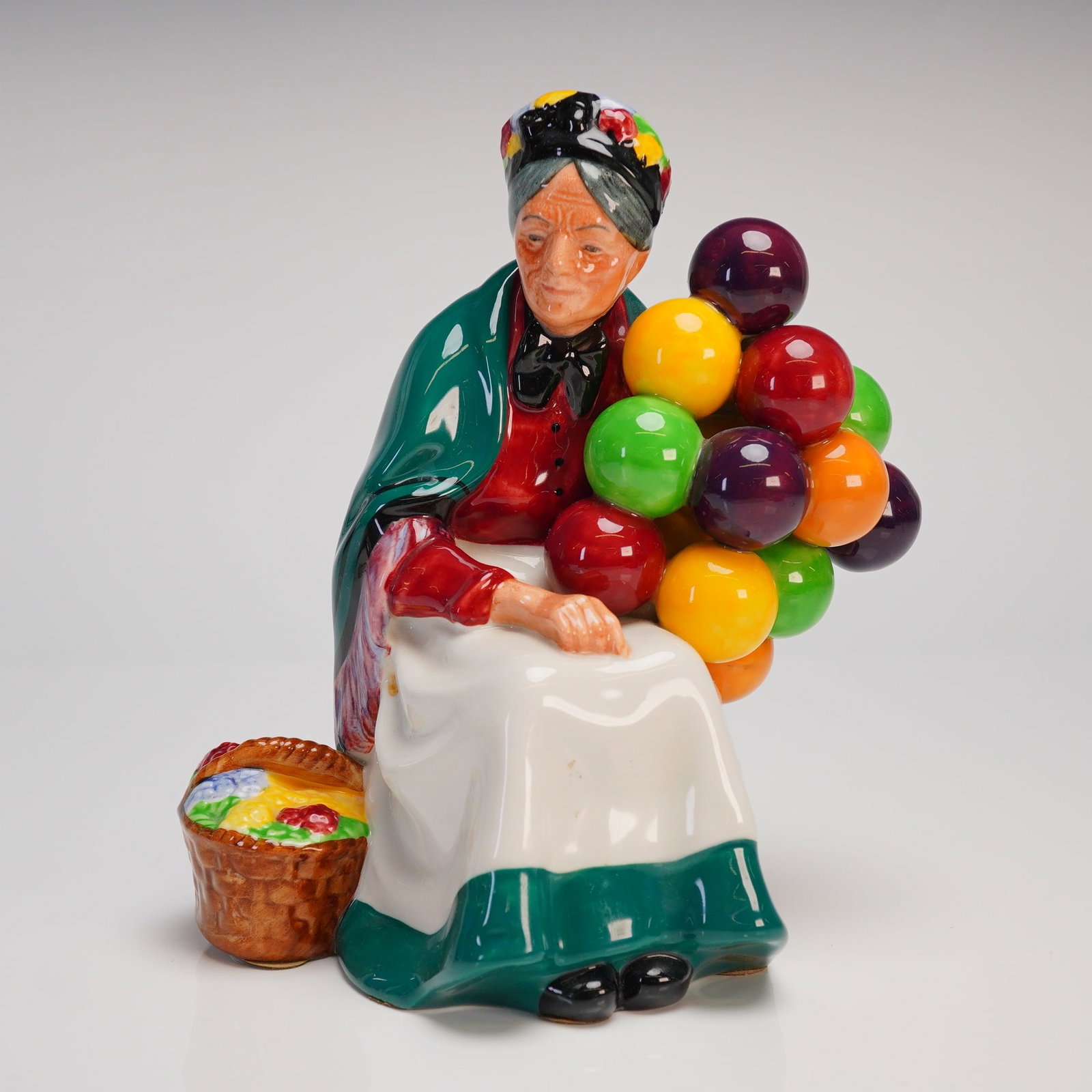 Royal Doulton The Old Balloon Seller Figurine HN1315 (1 of 3)