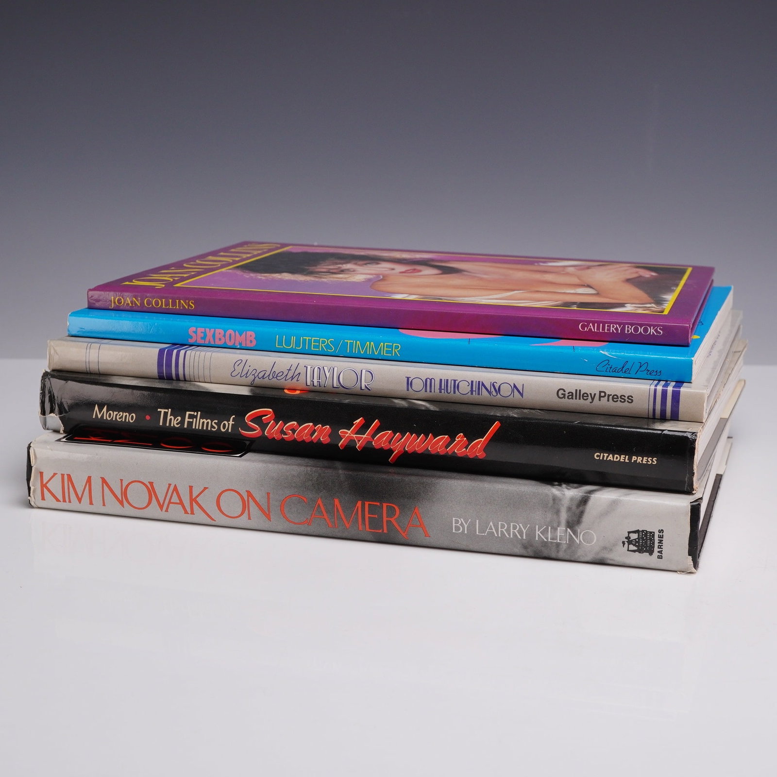 Lot of 5 Soft and Hardcover Books on Famous Actresses. Various Publishers, circa 1979-1988 (1 of 4)