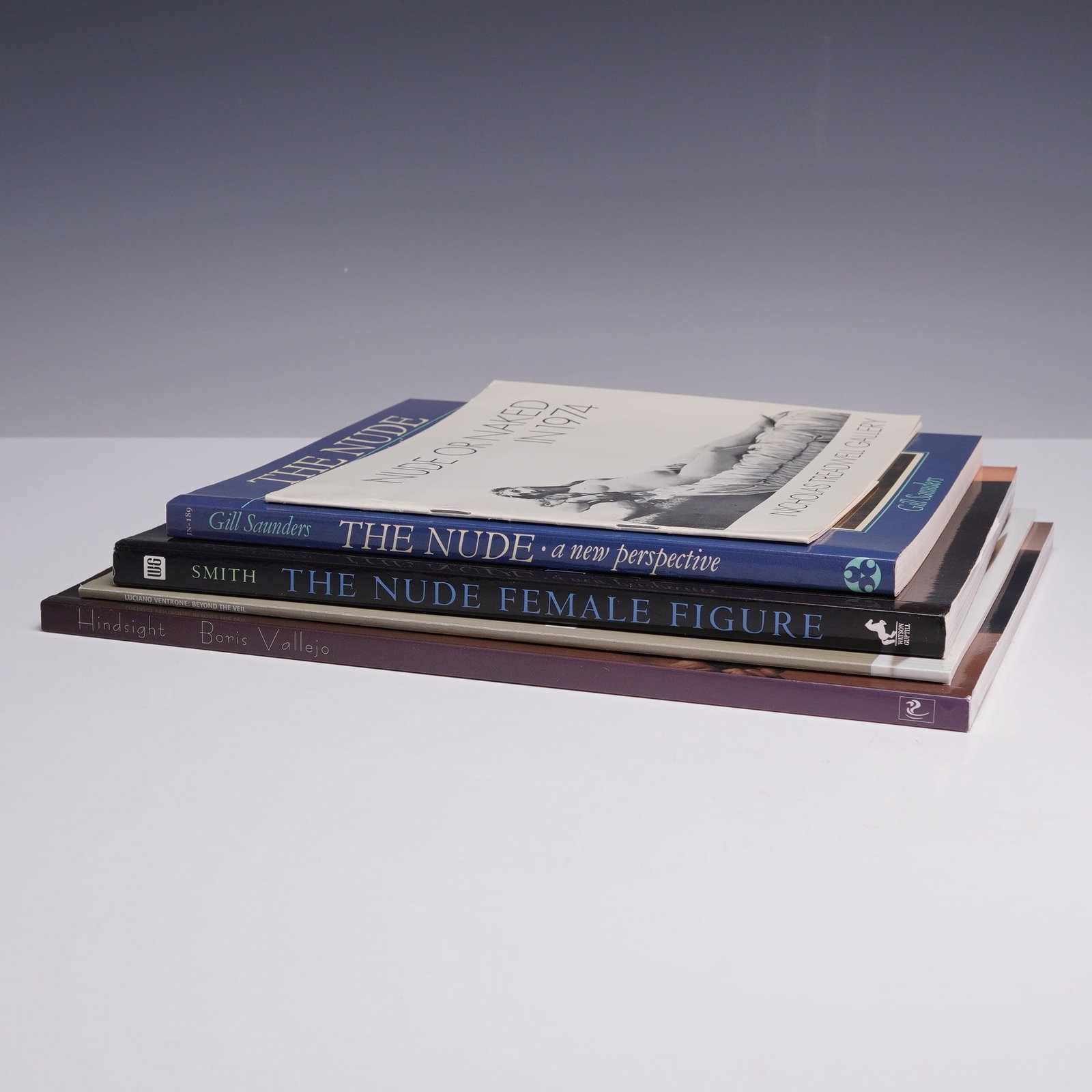 5pc Collection of Art Books and Catalogues on the Nude Theme (1 of 3)