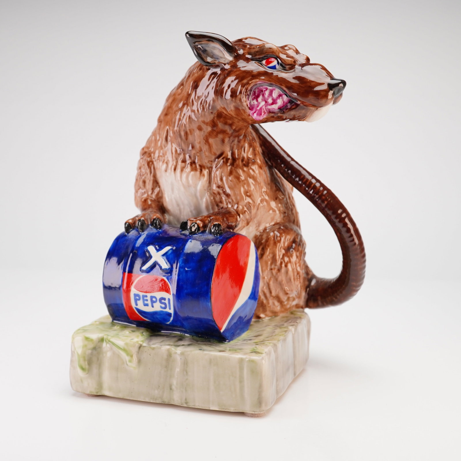 Kevin Francis Banksy Street Art Collection Pepsi Rat Ceramic Prototype Figure (1 of 3)