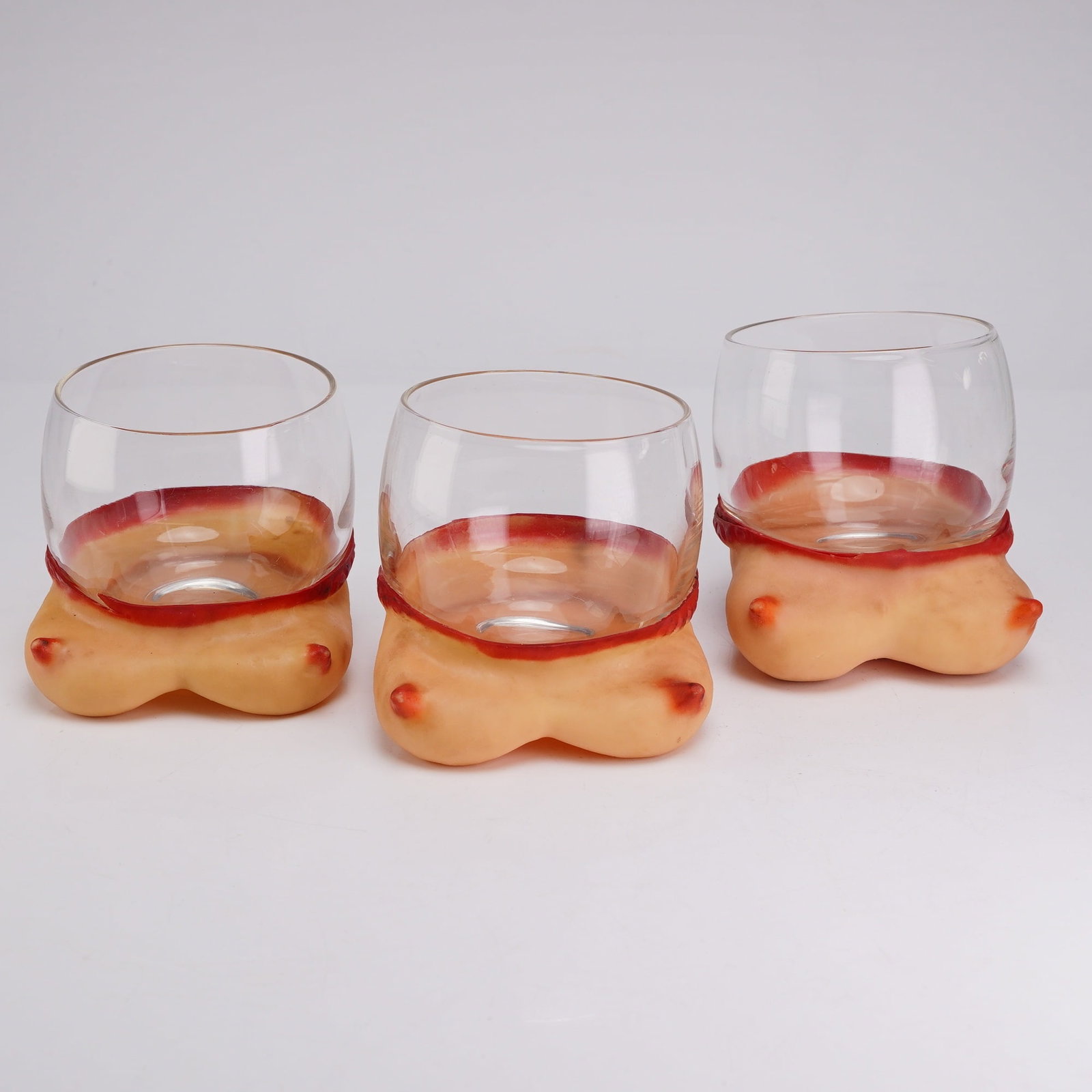 3pc Vintage Novelty Female Torso Drinking Glasses (1 of 3)