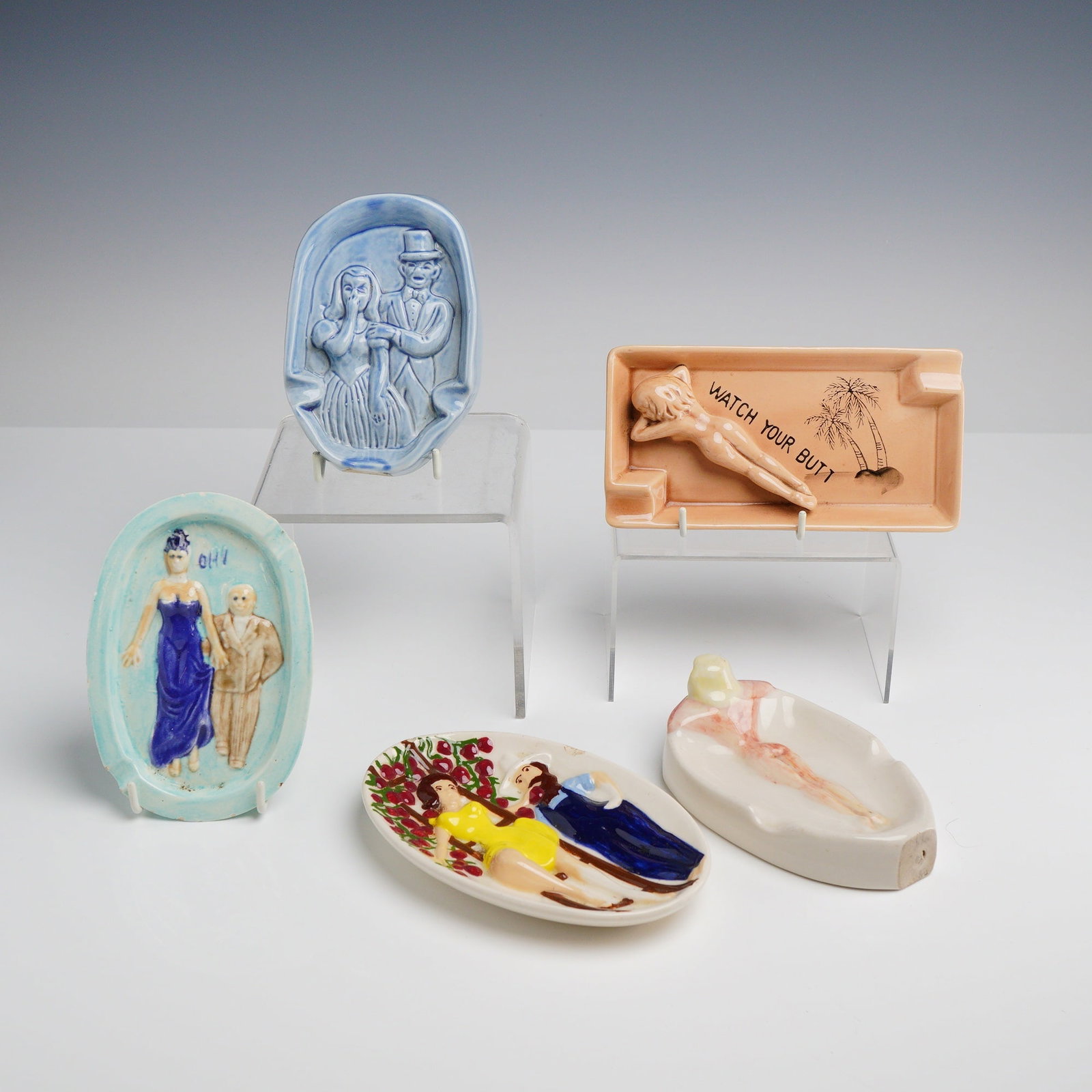 Five Novelty Risque Vintage Ceramic Ashtrays (1 of 3)