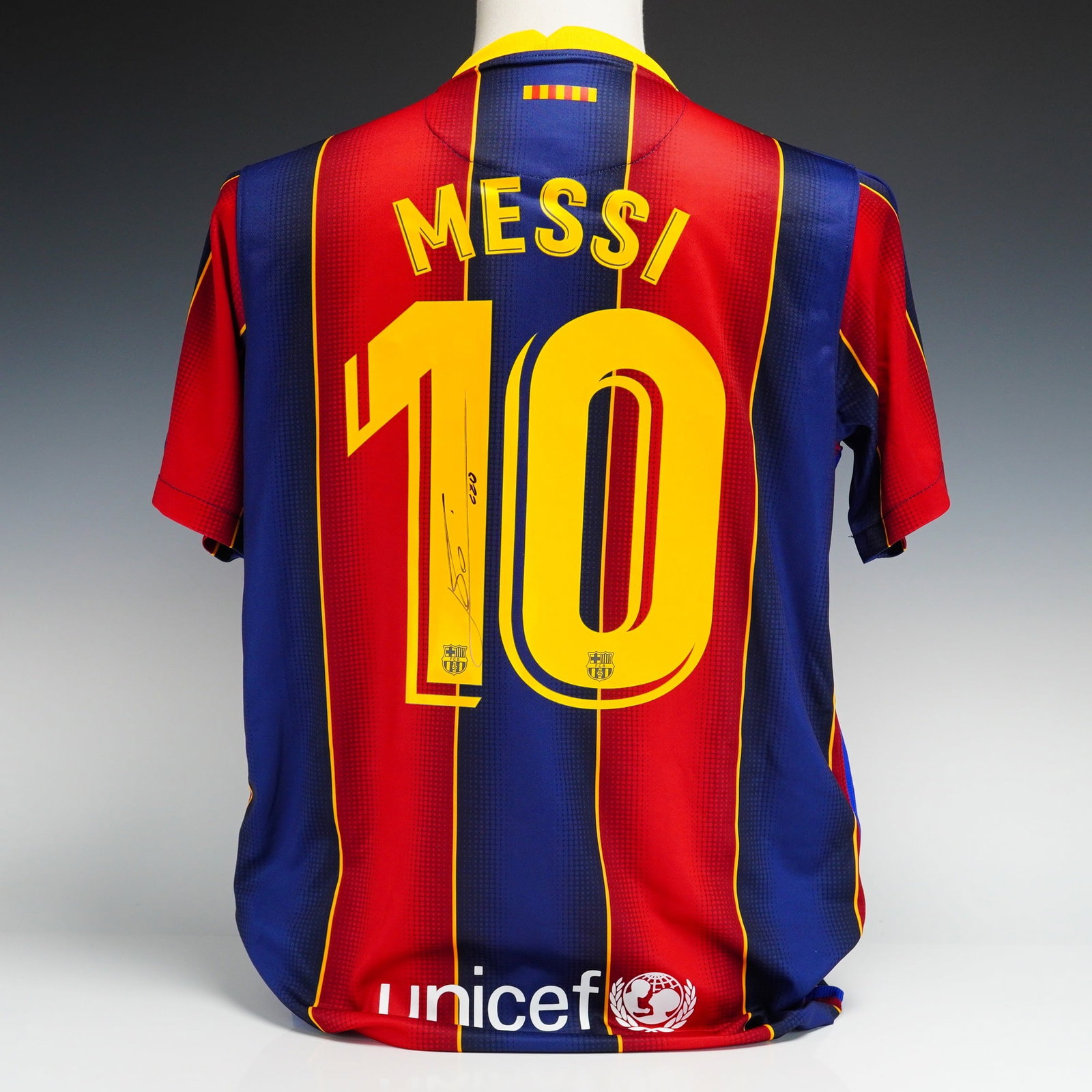 Lionel Messi Signed FC Barcelona 2020-21 Home Soccer Jersey with A1 Sporting Memorabilia COA (1 of 4)